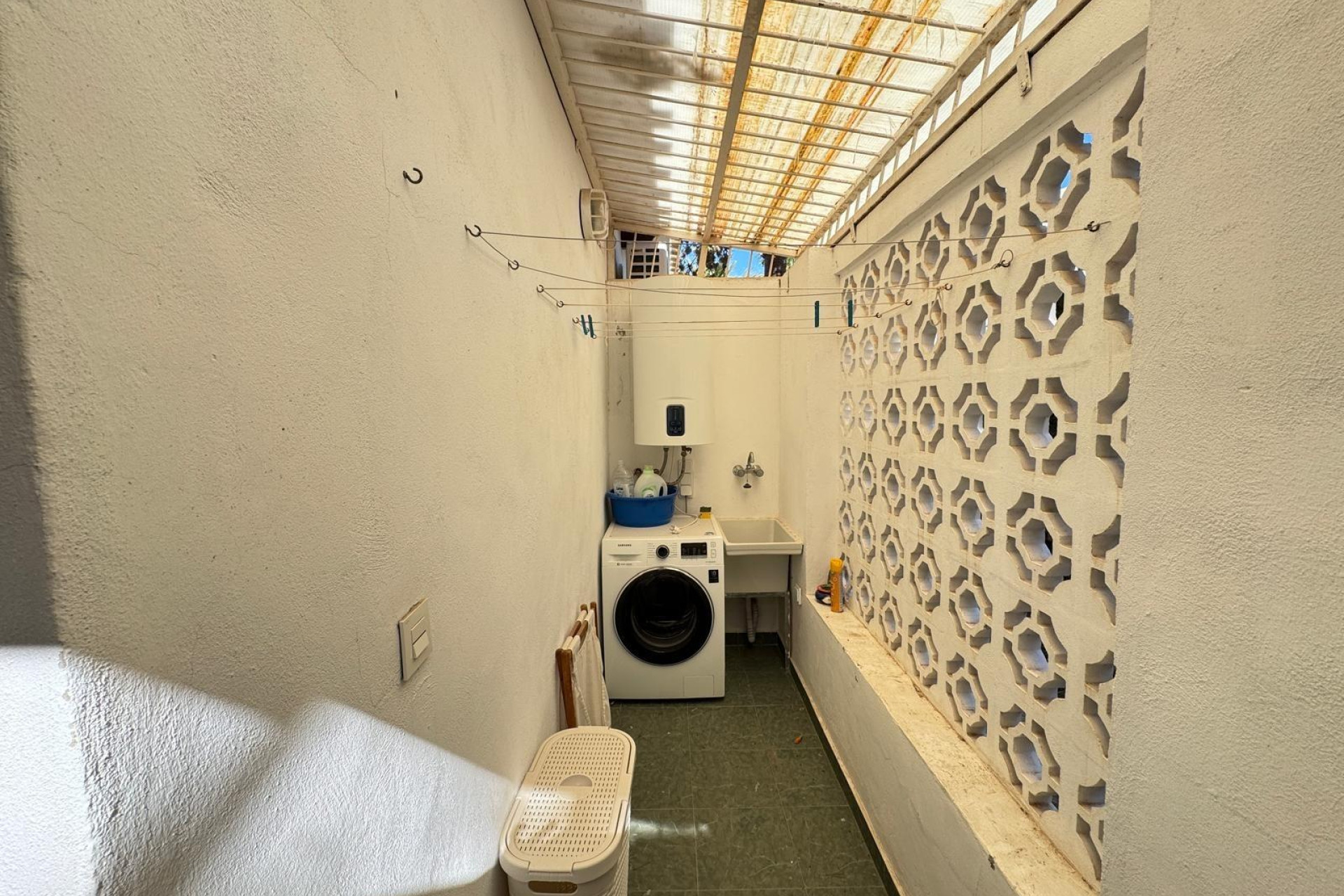 Reventa - Villa - Cabo Roig - MUY CERCA DE LA PLAYA