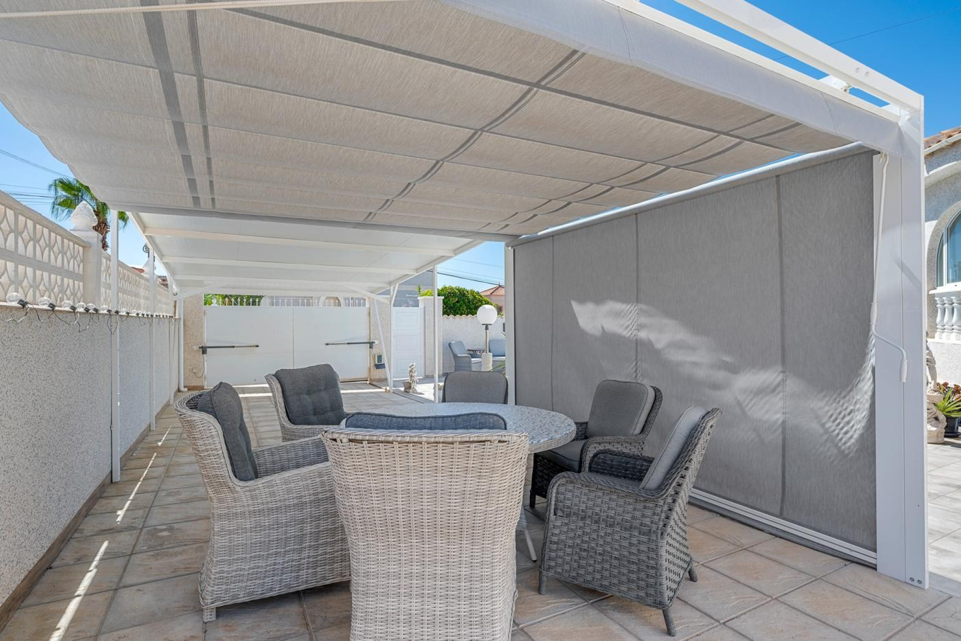 Reventa - Villa - Ciudad Quesada - Central Quesada