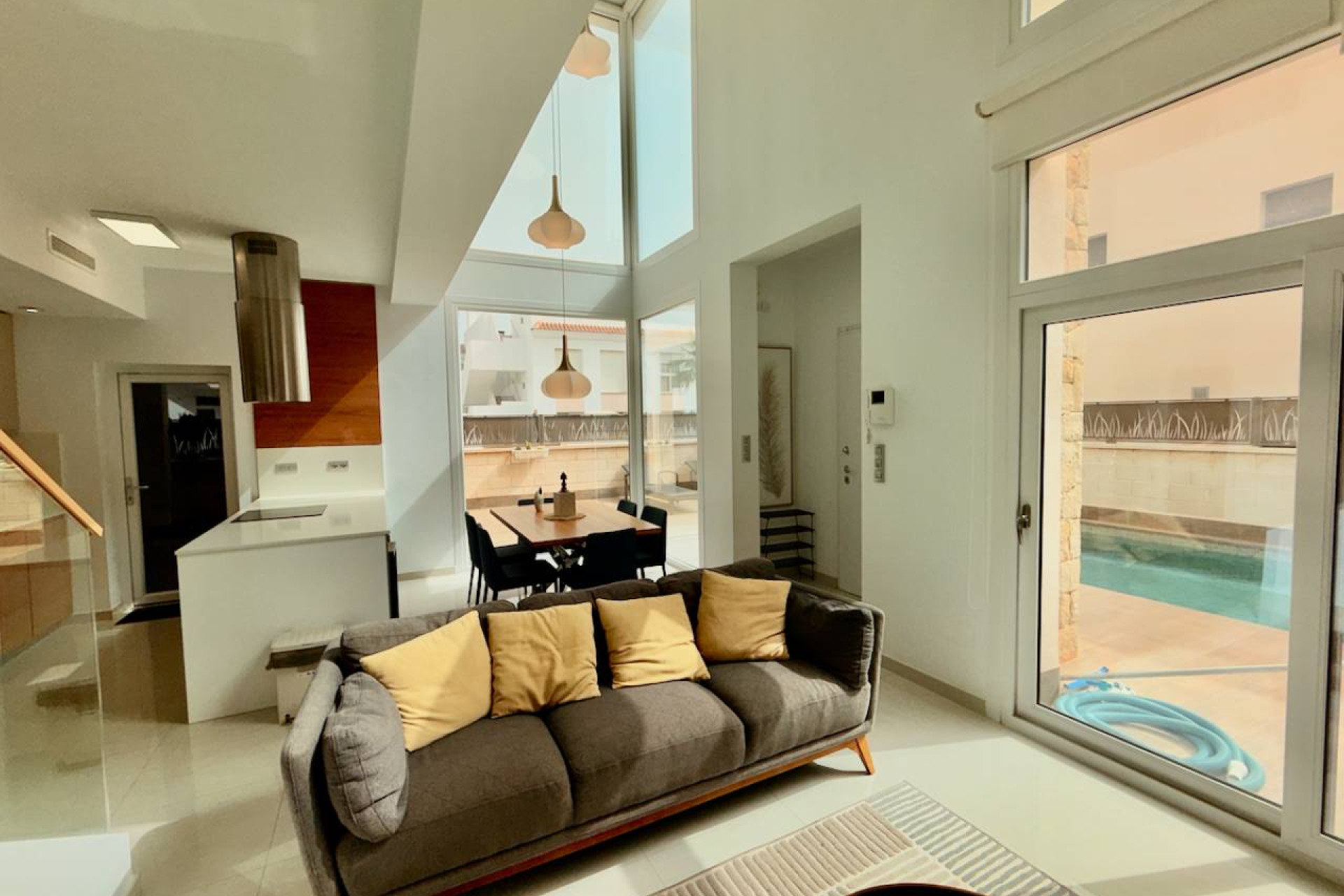 Reventa - Villa - Ciudad Quesada - Pueblo Bravo