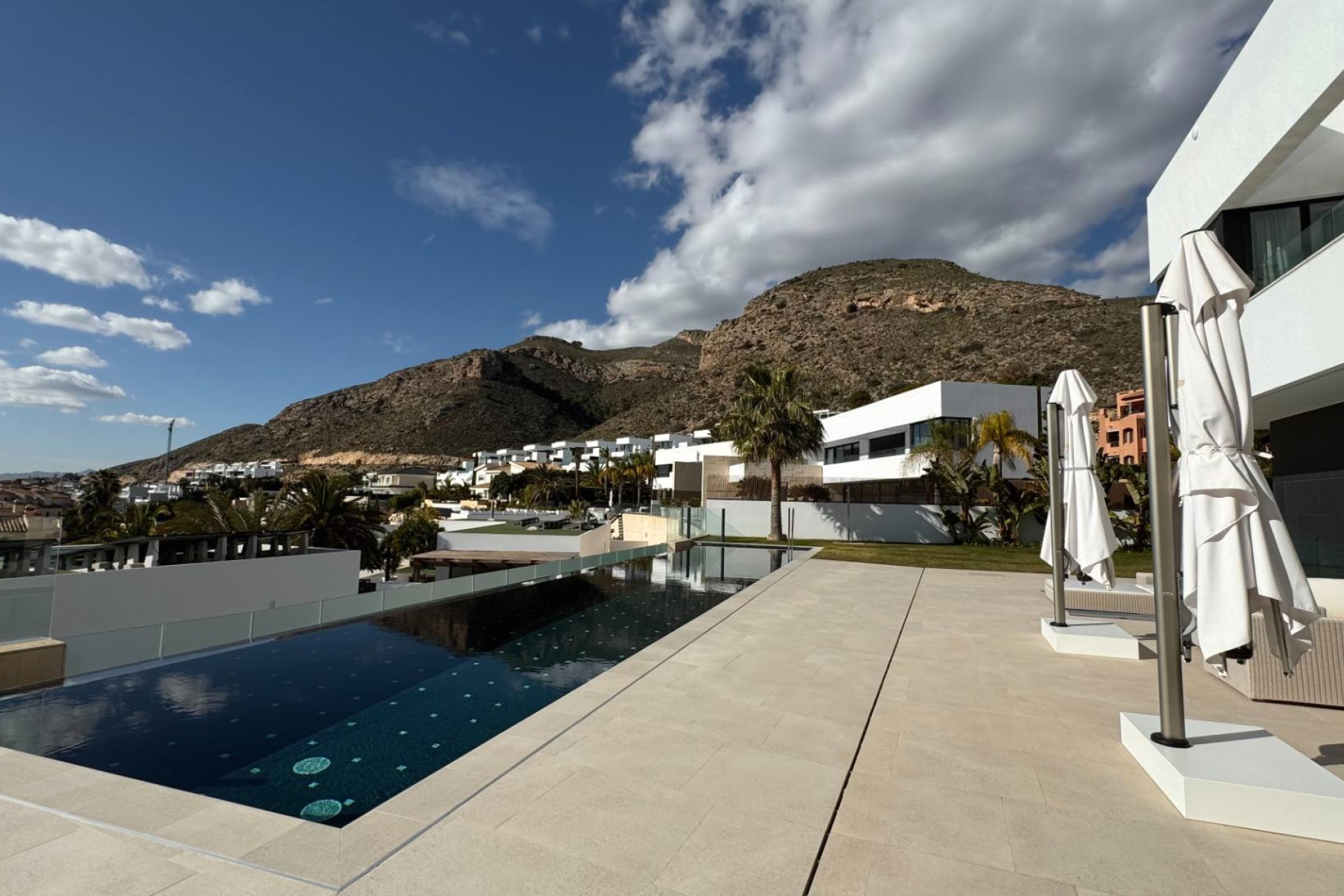 Reventa - Villa de Lujo - Finestrat - Sierra cortina