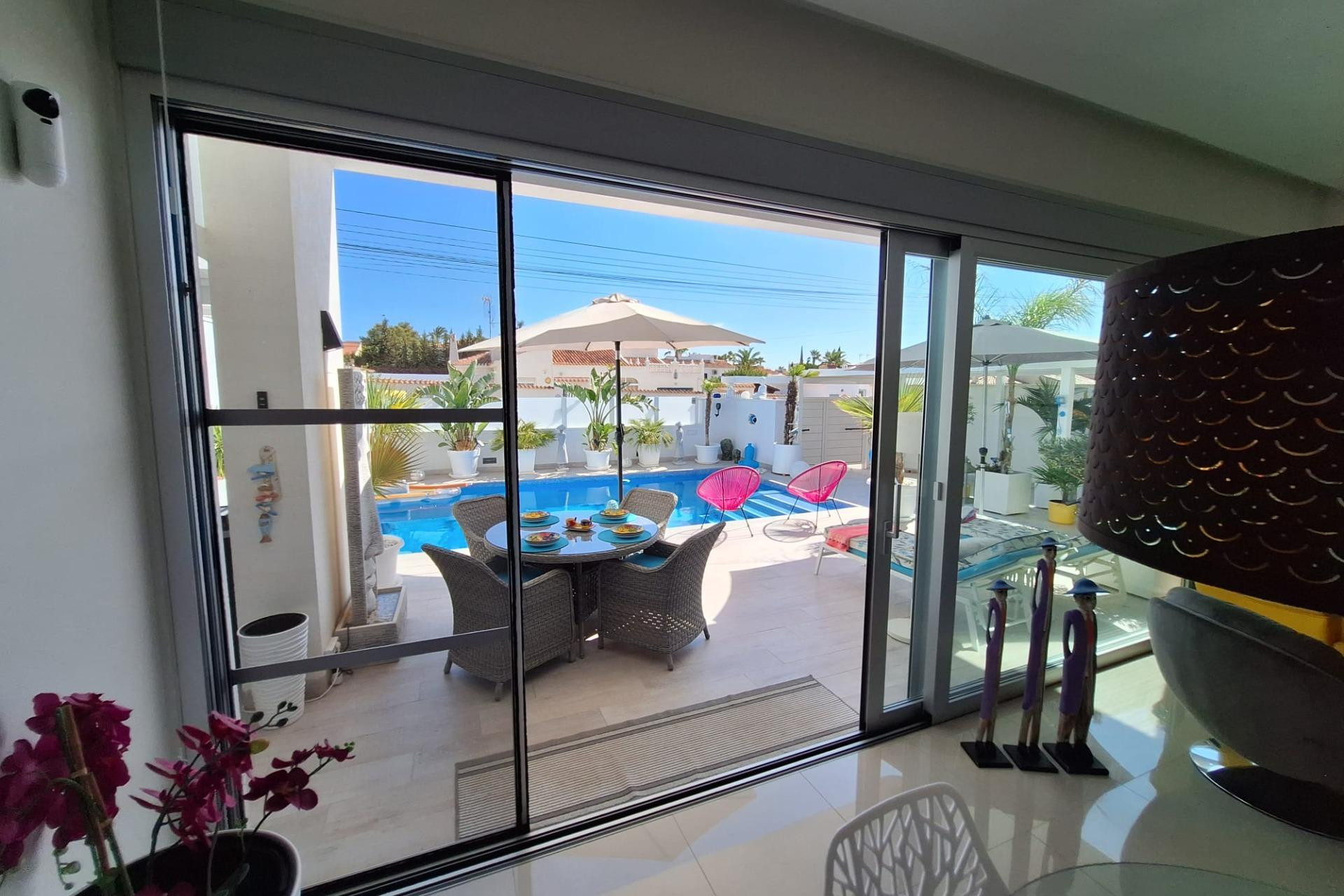 Reventa - Villa de Lujo - Torrevieja - La siesta