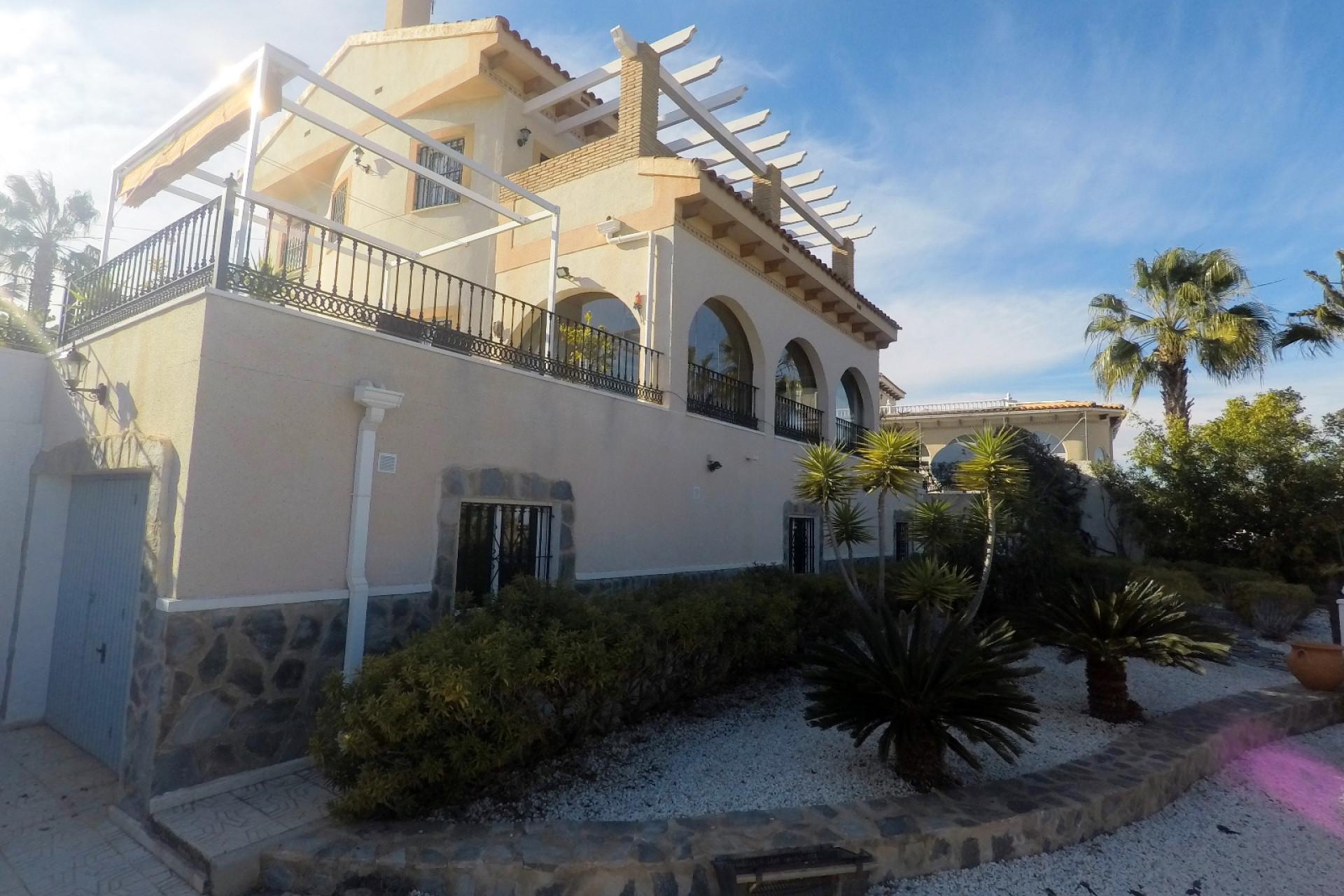 Reventa - Villa for sale - San Miguel de Salinas - Los Communicaciones