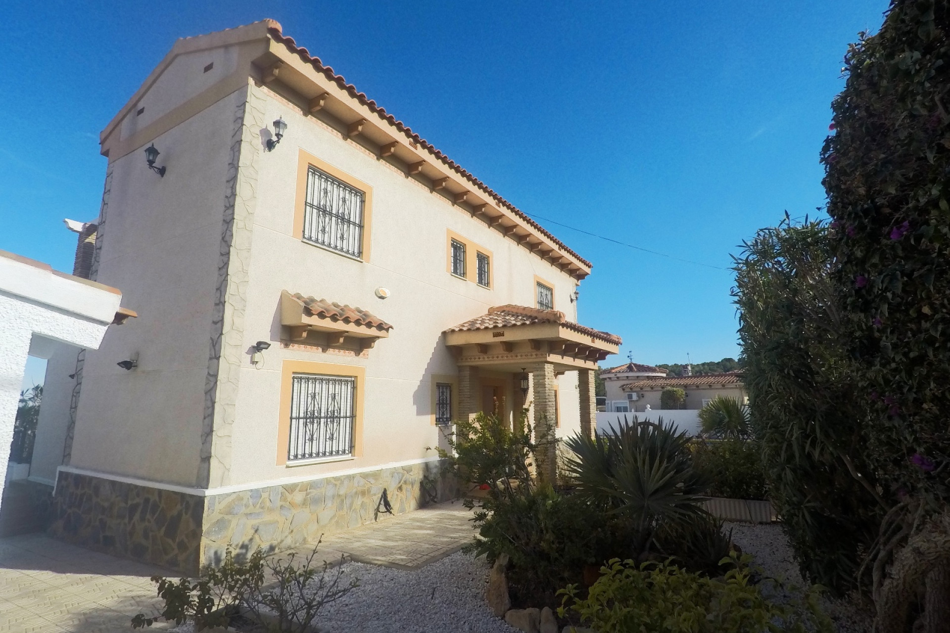 Reventa - Villa for sale - San Miguel de Salinas - Los Communicaciones