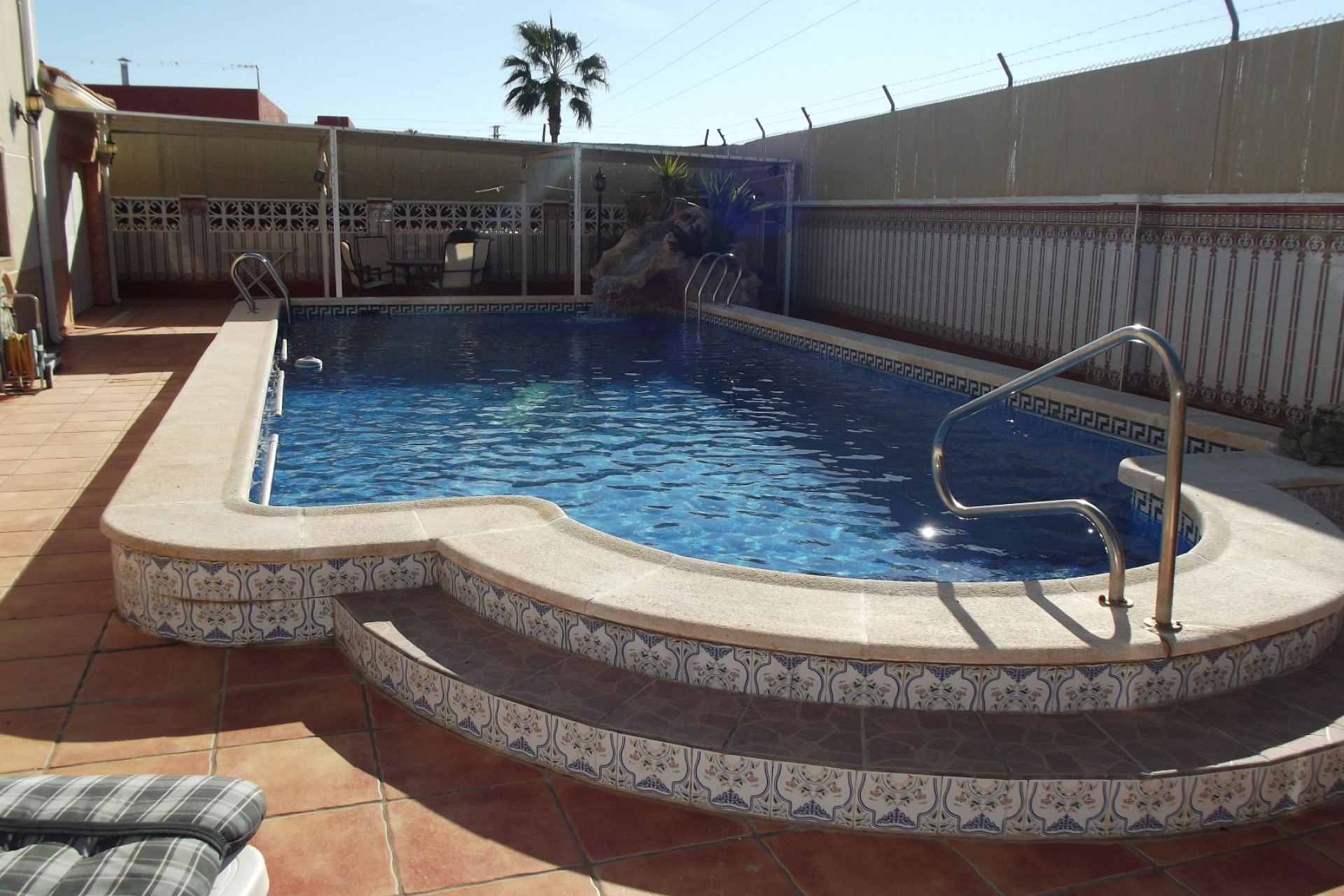 Reventa - Villa for sale - Torrevieja - El Chaparral