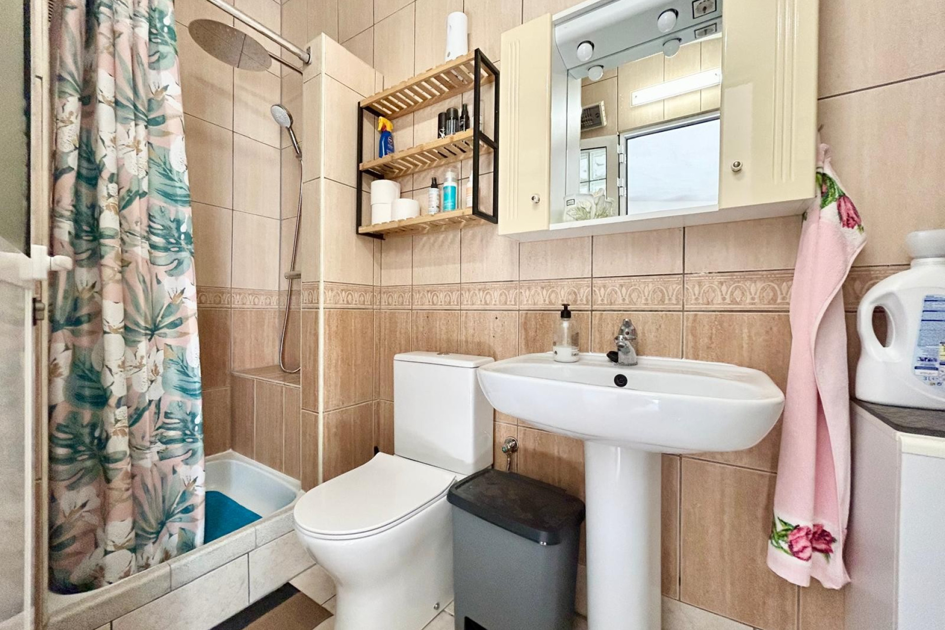 Reventa - Villa for sale - Torrevieja - La Siesta