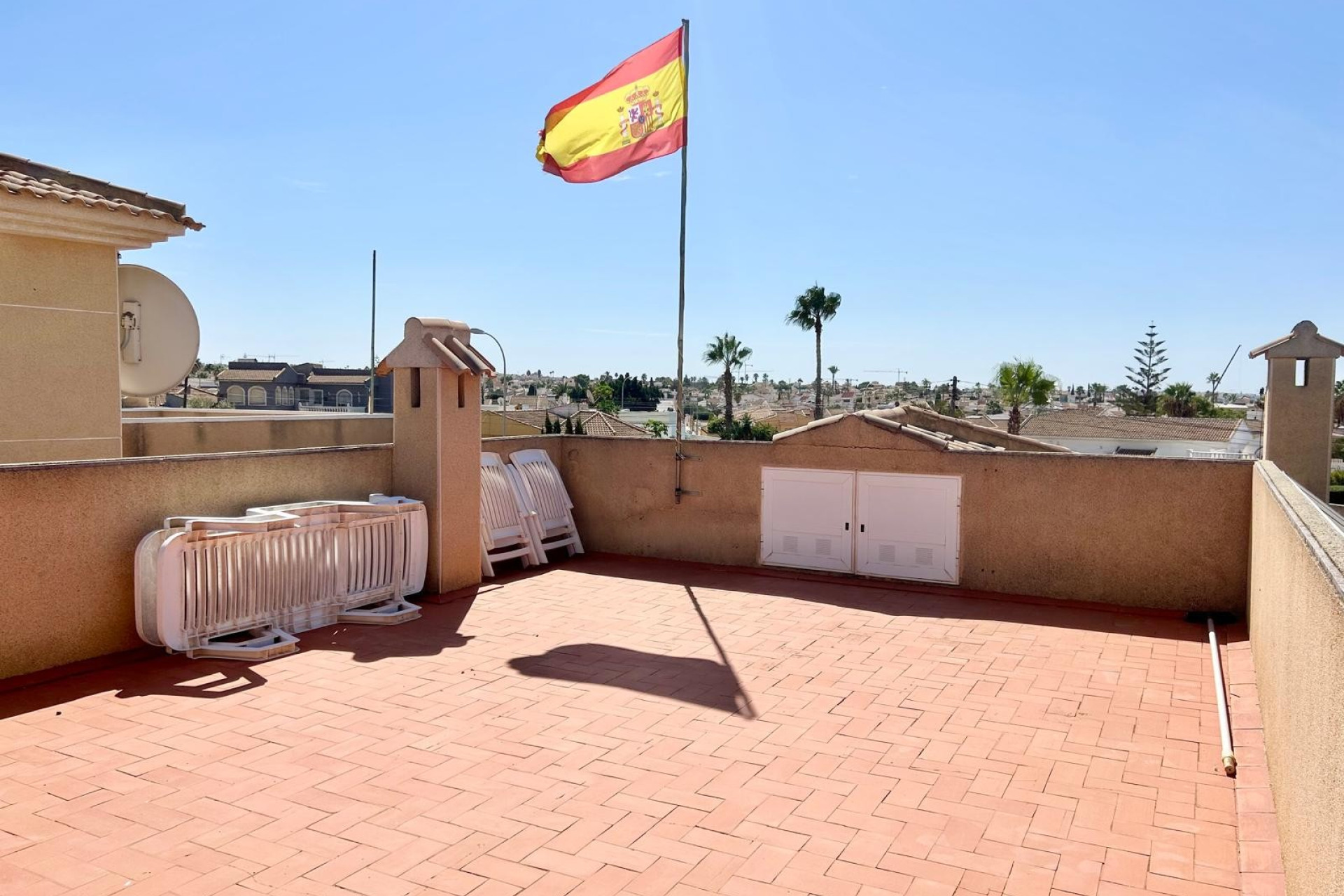 Reventa - Villa for sale - Torrevieja - La Siesta