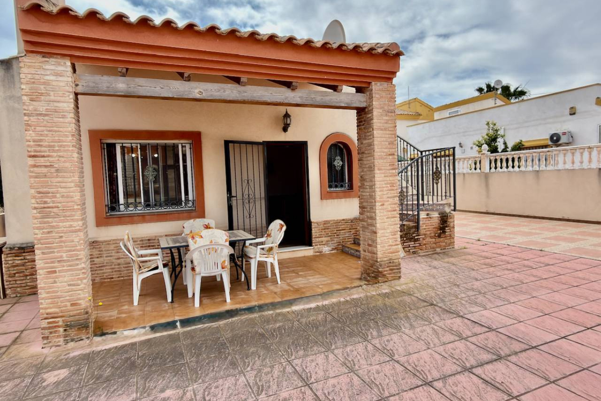 Reventa - Villa - Guardamar del Segura