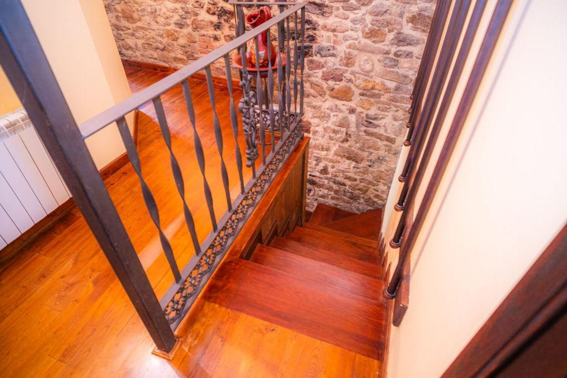 Reventa - Villa - Lena