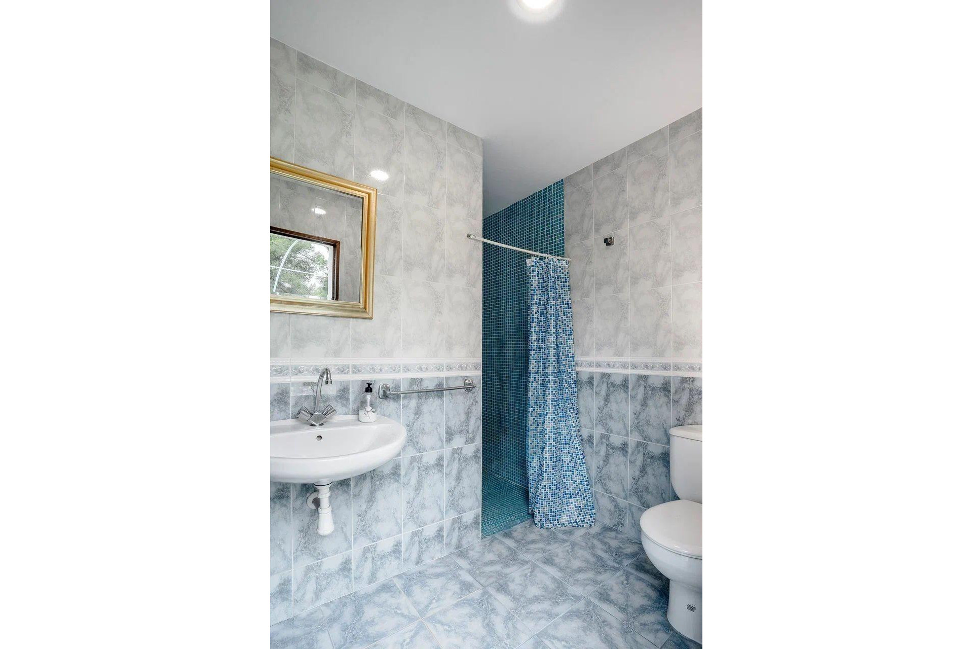 Reventa - Villa - Naquera - Casco Urbano