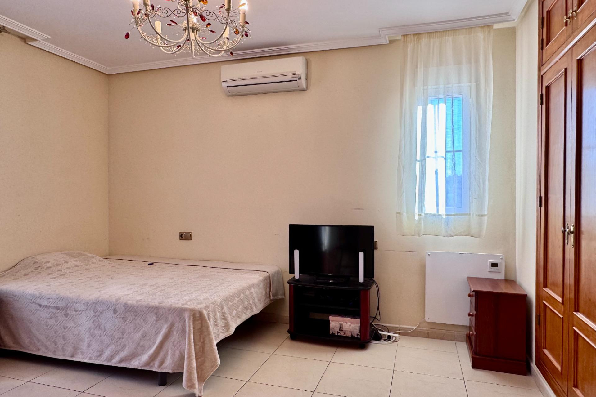 Reventa - Villa - Orihuela Costa - Lomas de Cabo Roig-Los Dolses