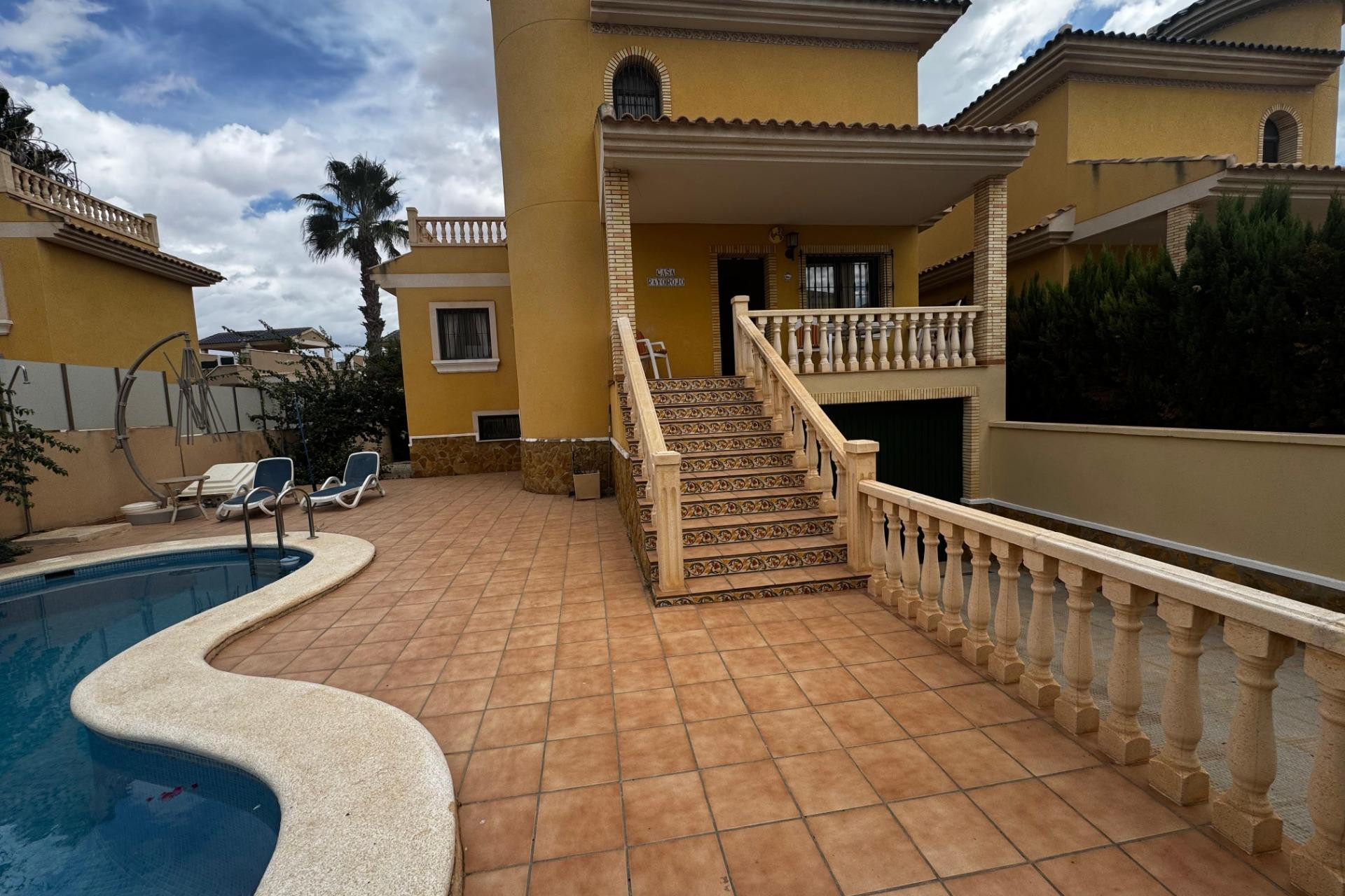 Reventa - Villa - Orihuela Costa - PAU 8