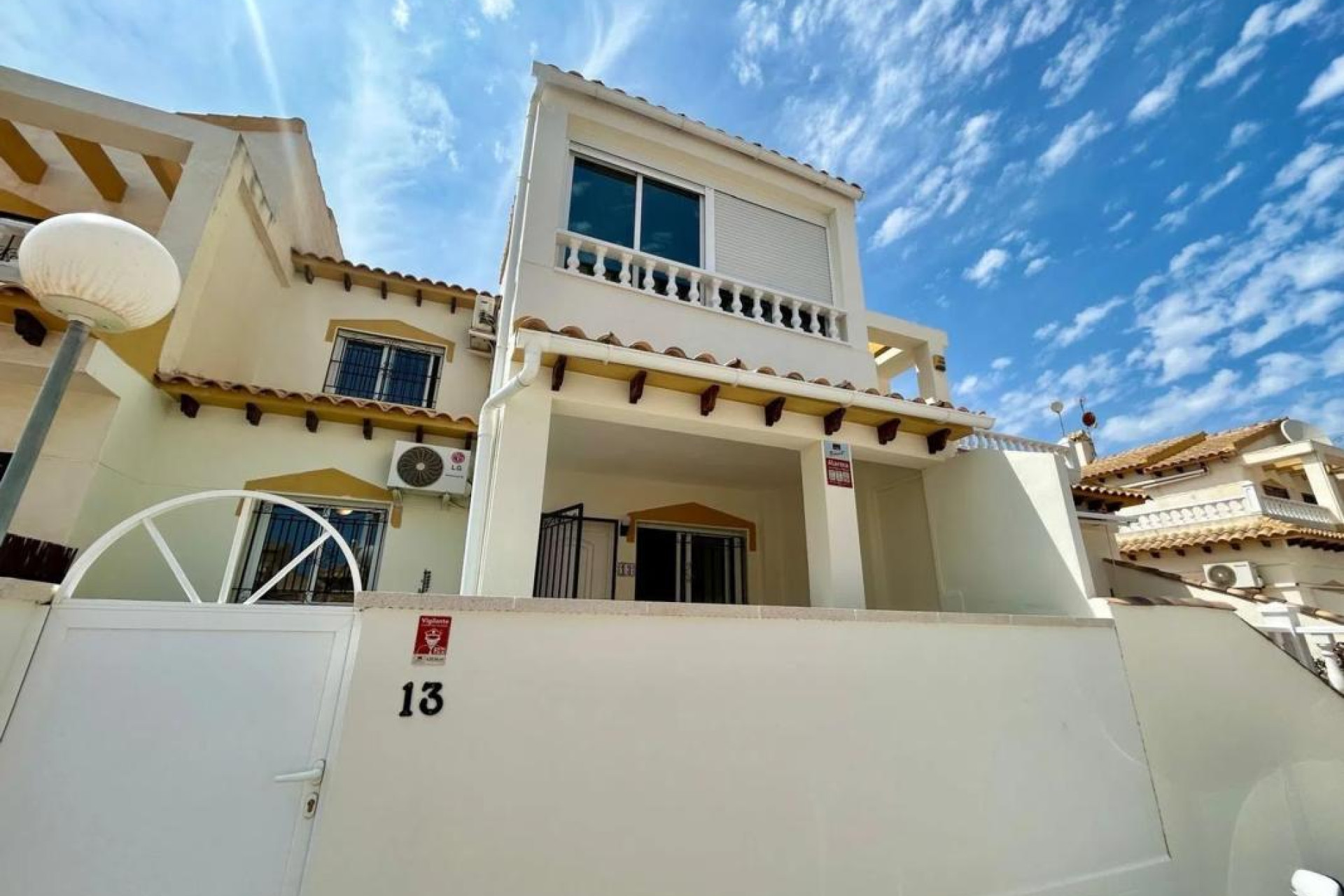 Reventa - Villa - Orihuela