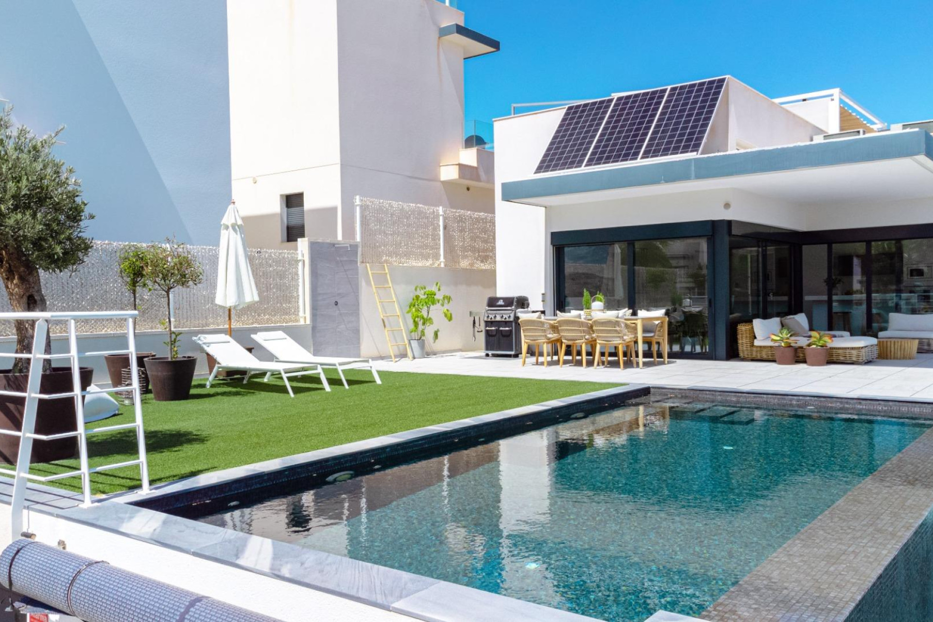 Reventa - Villa - San Miguel de Salinas - Costa blanca sur