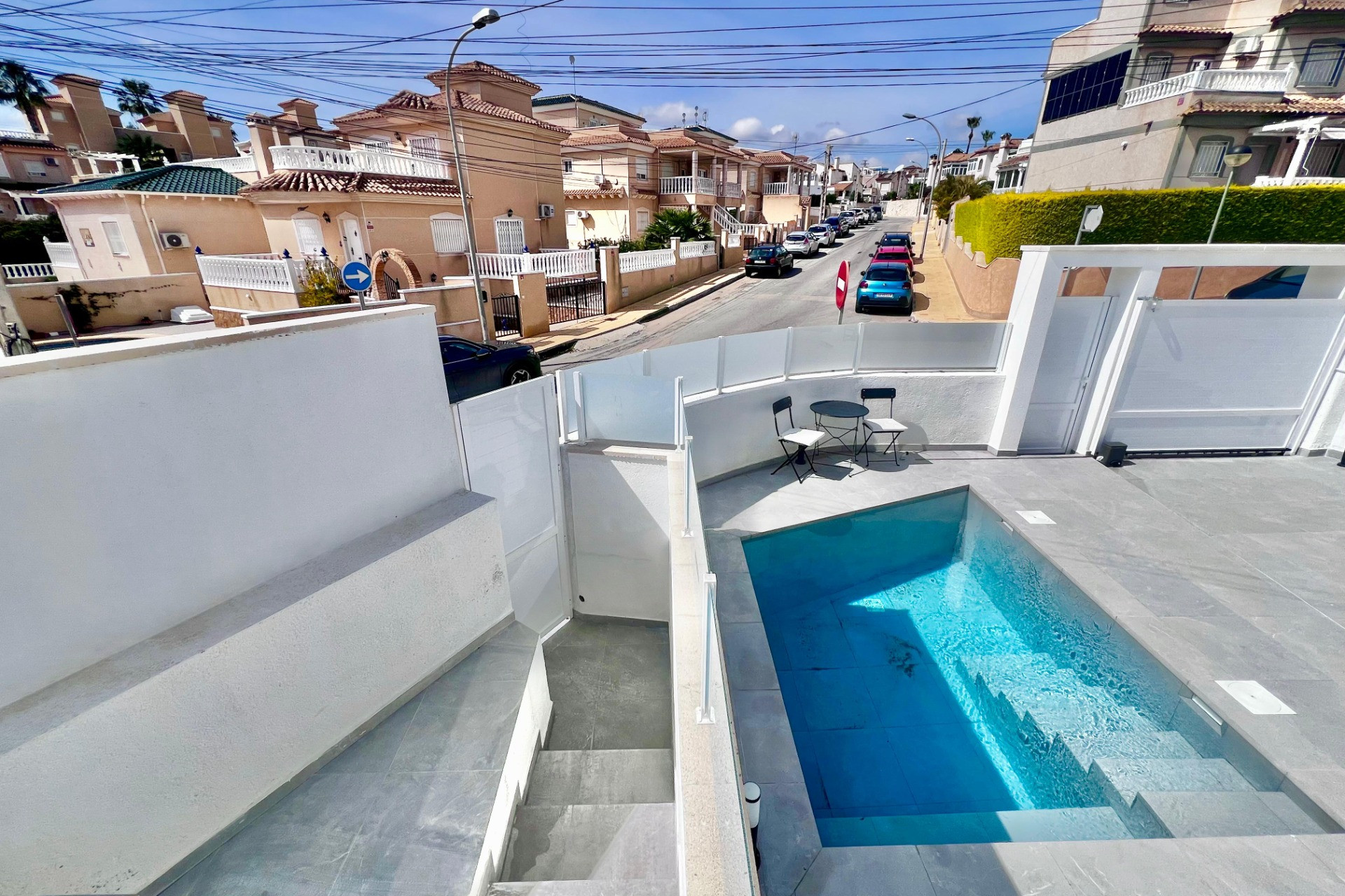 Reventa - Villa - San Miguel de Salinas - Las filipinas