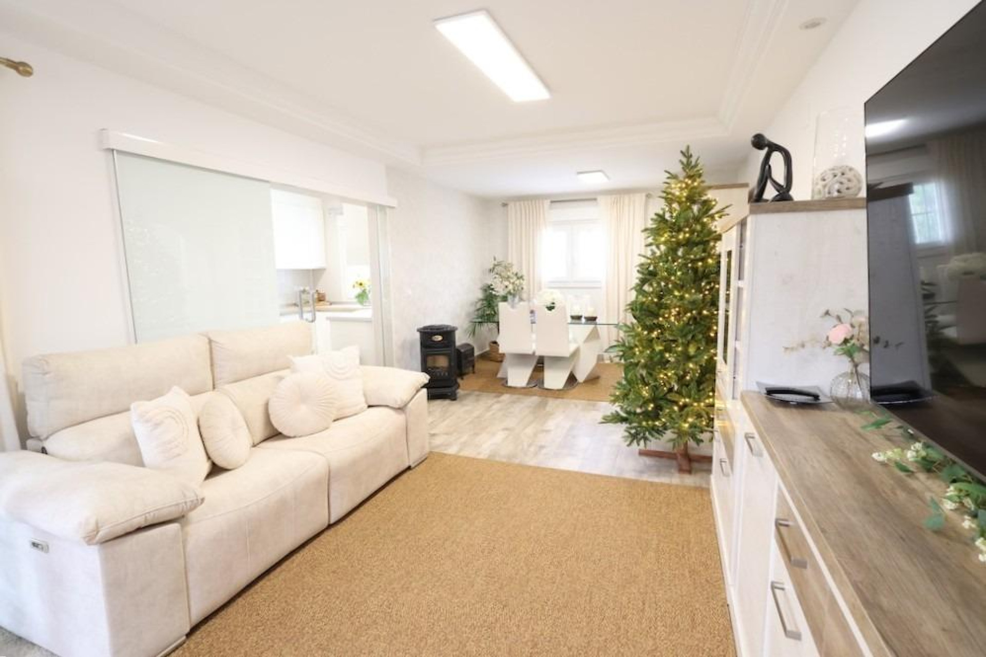 Reventa - Villa - San Miguel de Salinas - Las filipinas