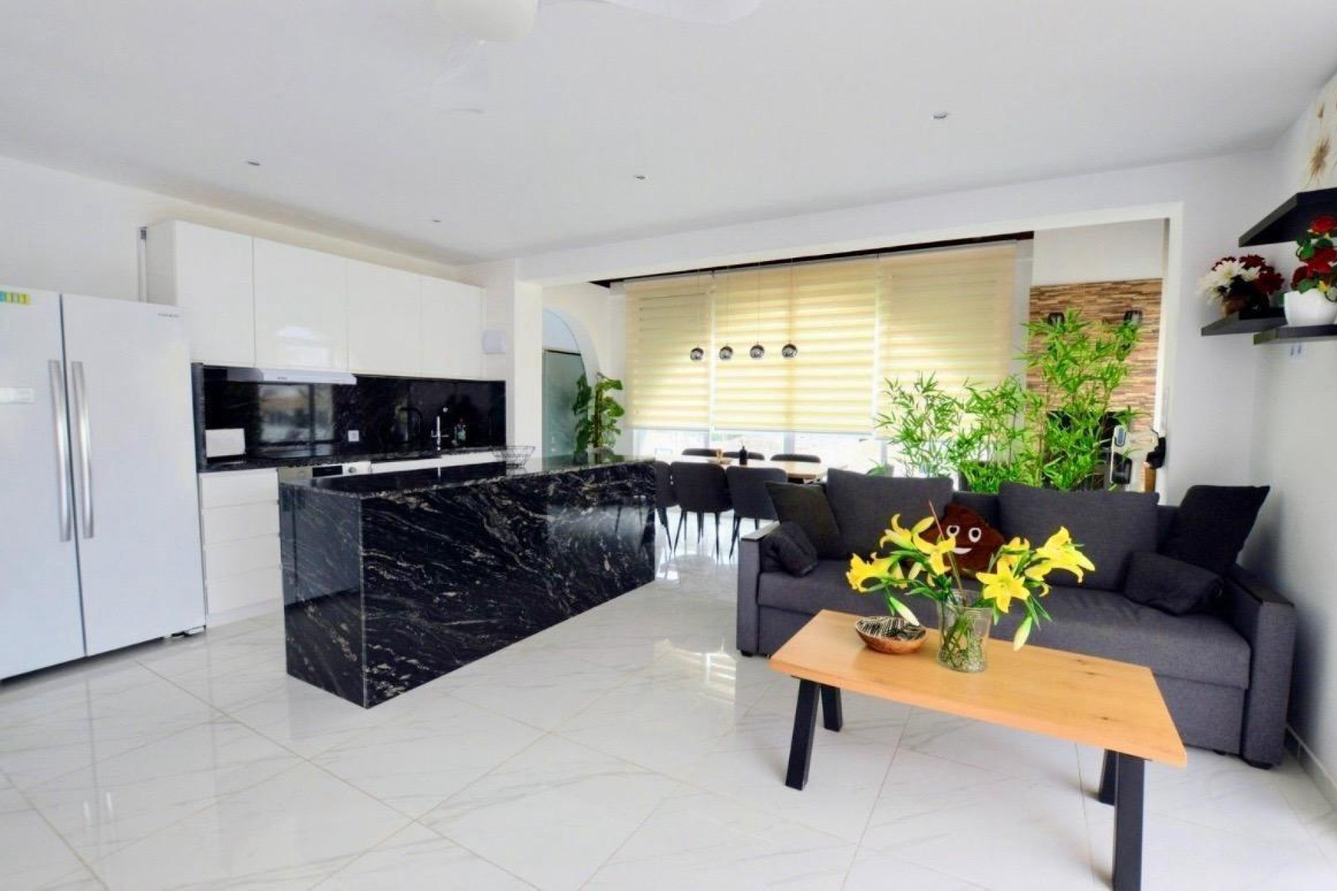 Reventa - Villa - San Miguel de Salinas - Urbanizacion blue lagoon