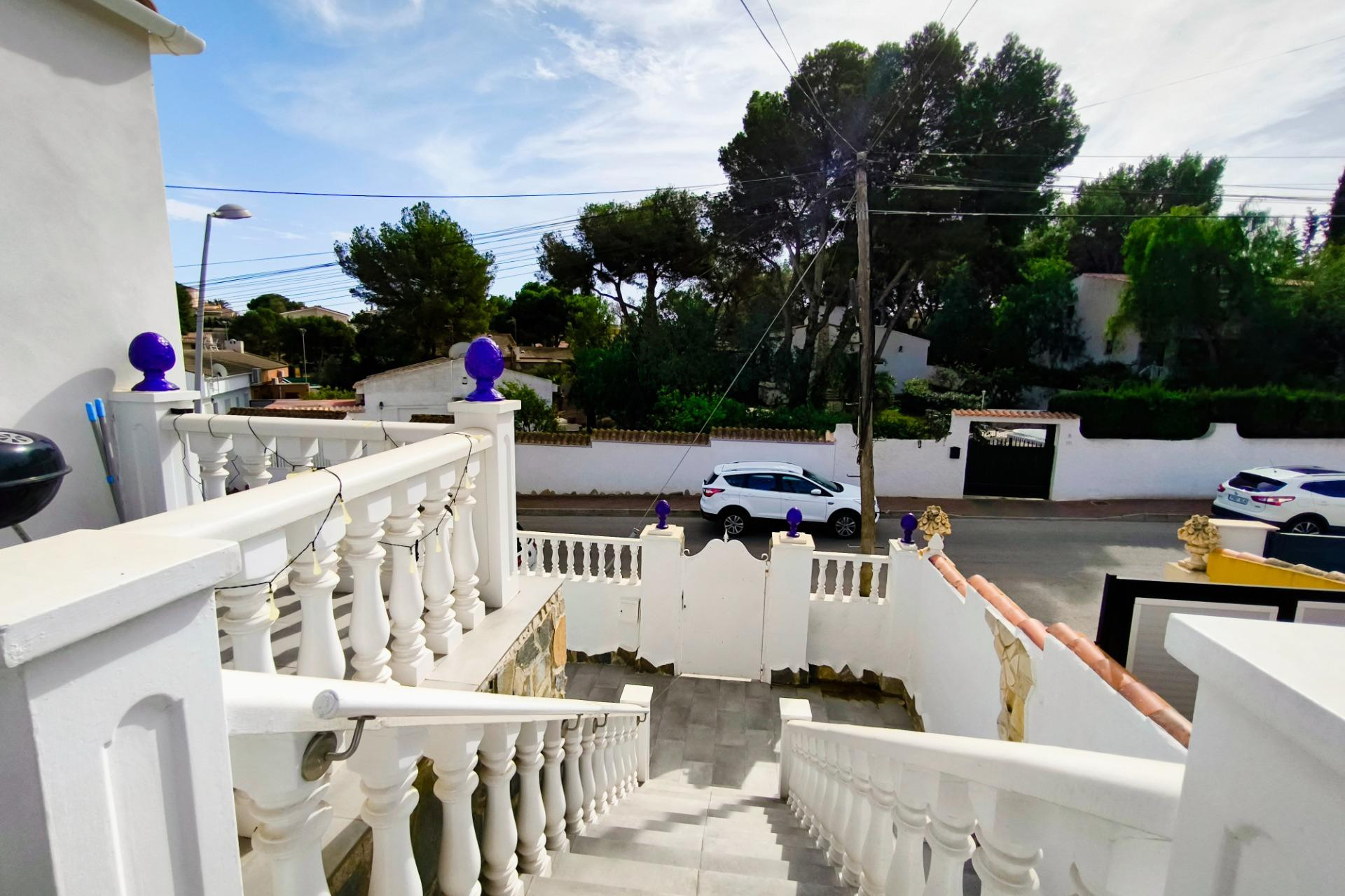 Reventa - Villa - Torrevieja - Los balcones