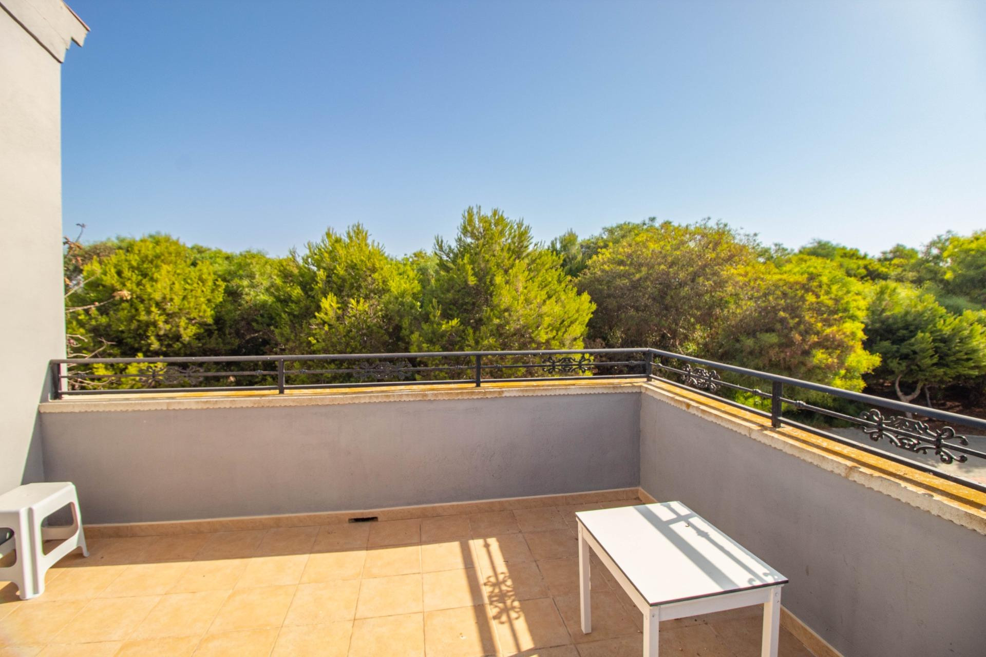 Reventa - Villa - Torrevieja - Los balcones