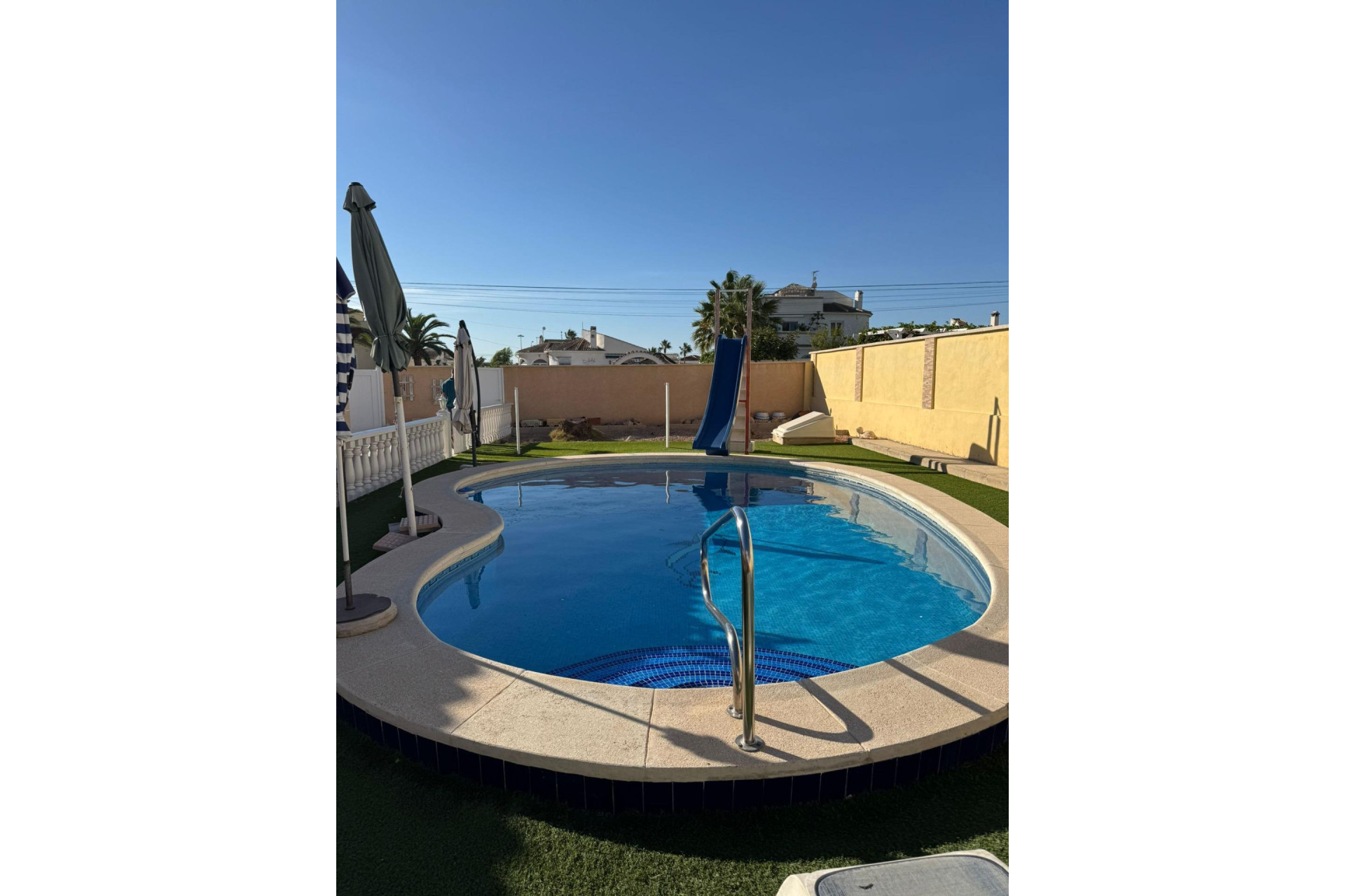 Reventa - Villa - Torrevieja - San luis