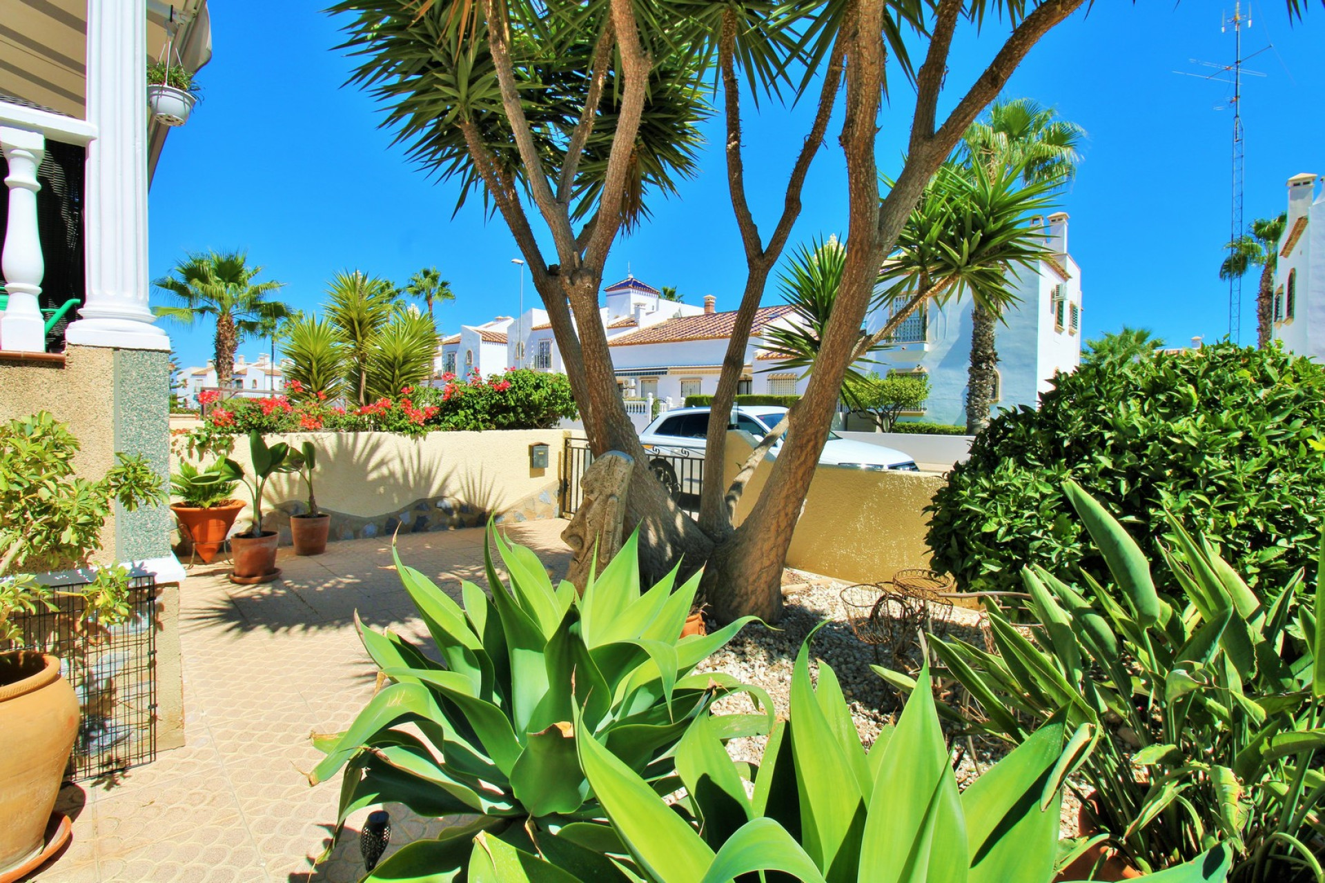 Reventa - Villa - Villamartin - Las Violetas