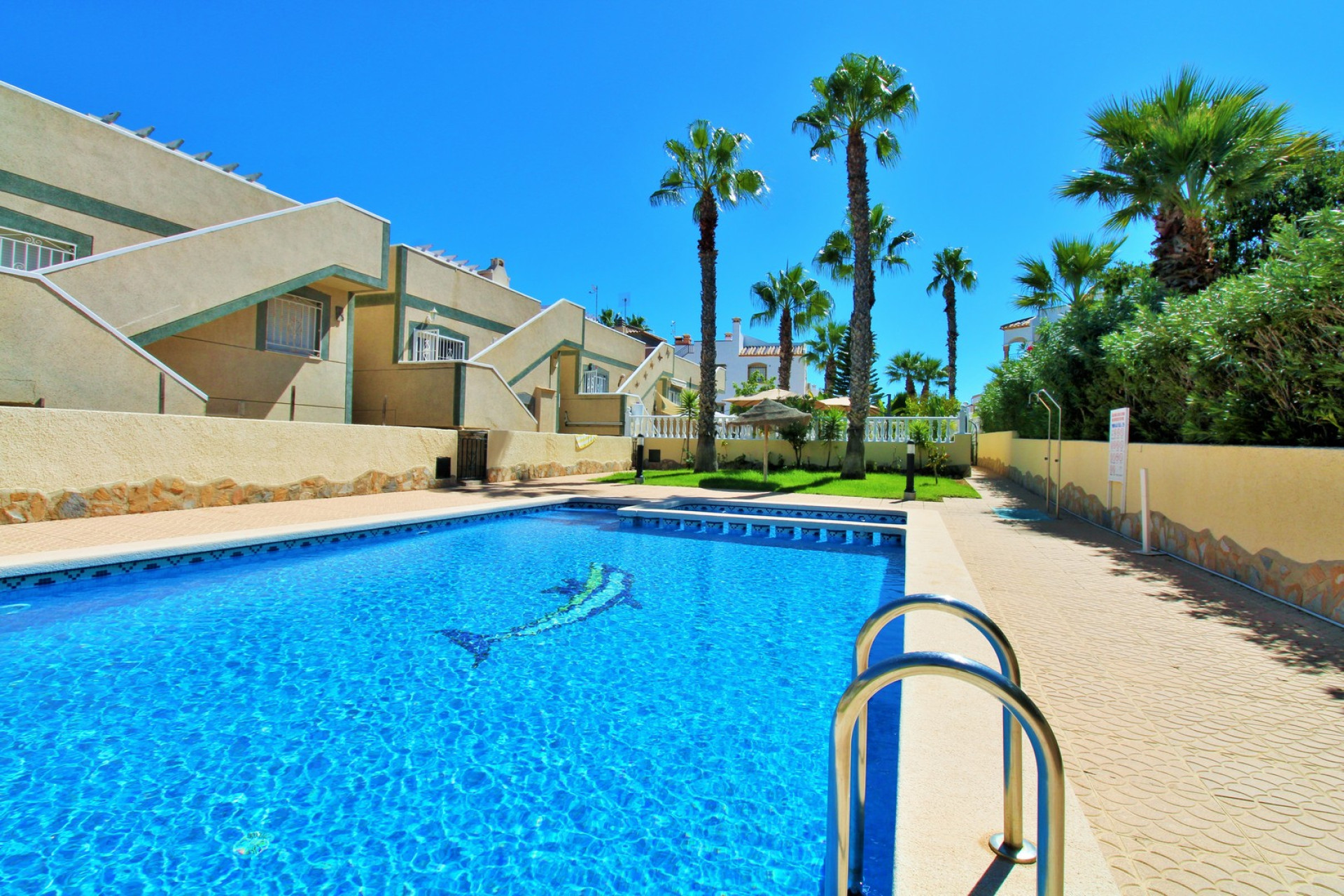 Reventa - Villa - Villamartin - Las Violetas