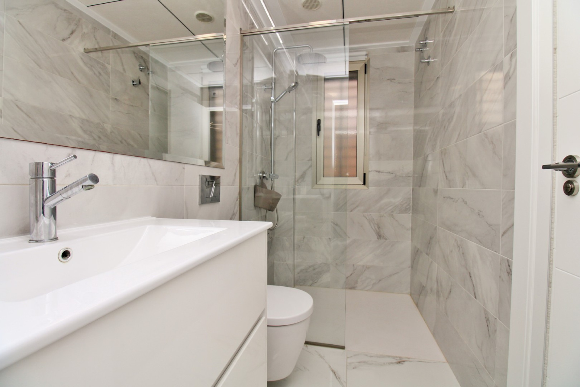 Reventa - Villa - Villamartin