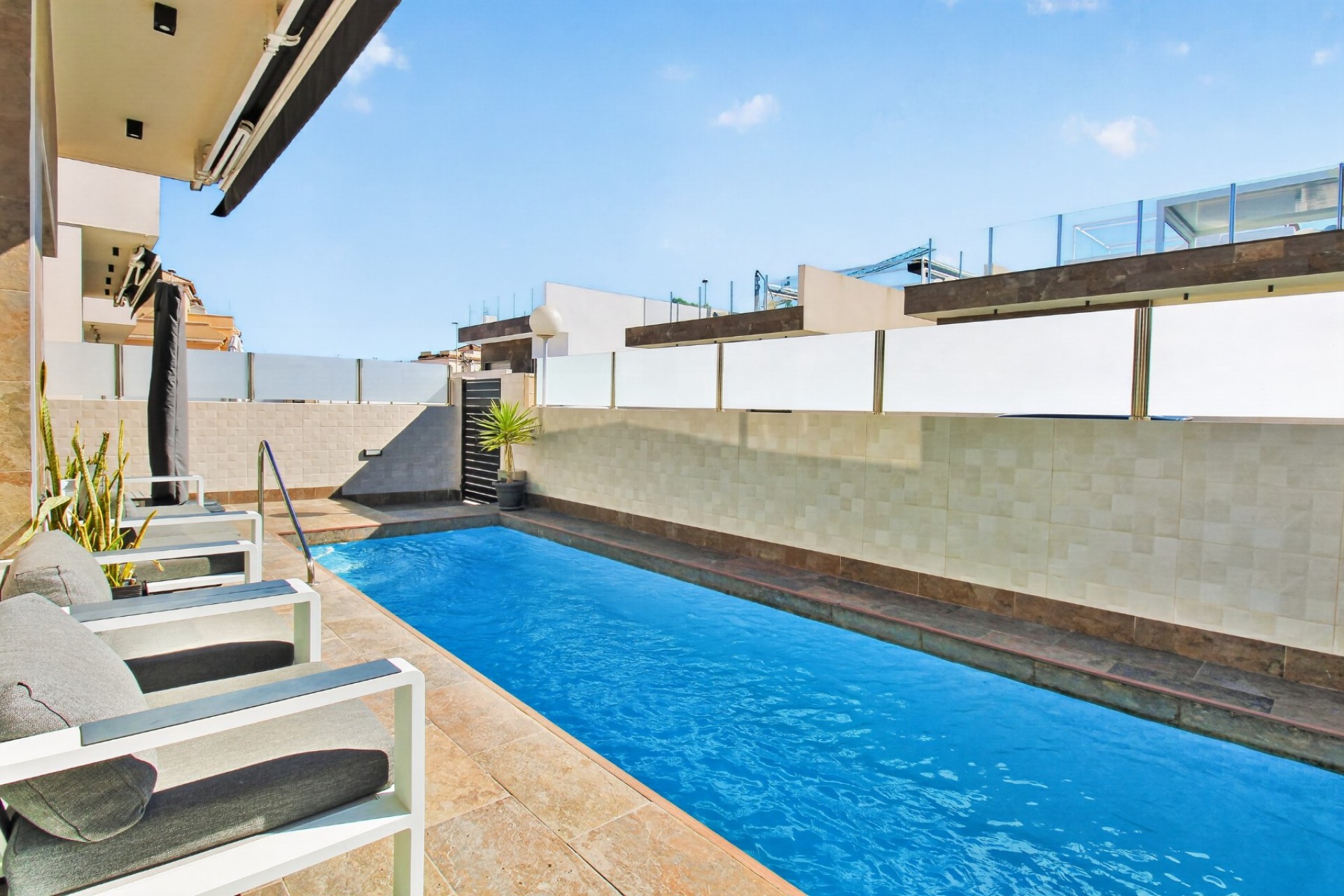 Reventa - Villa - Villamartin