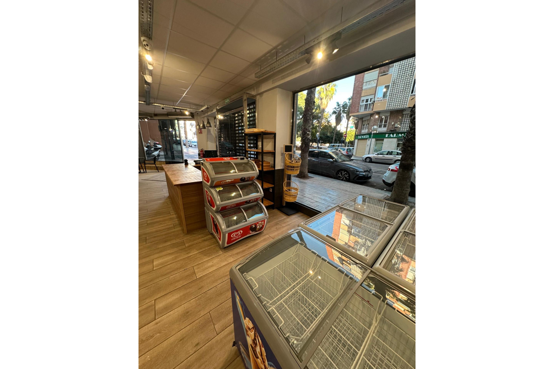 Revente - Almacén - Alicante - Babel