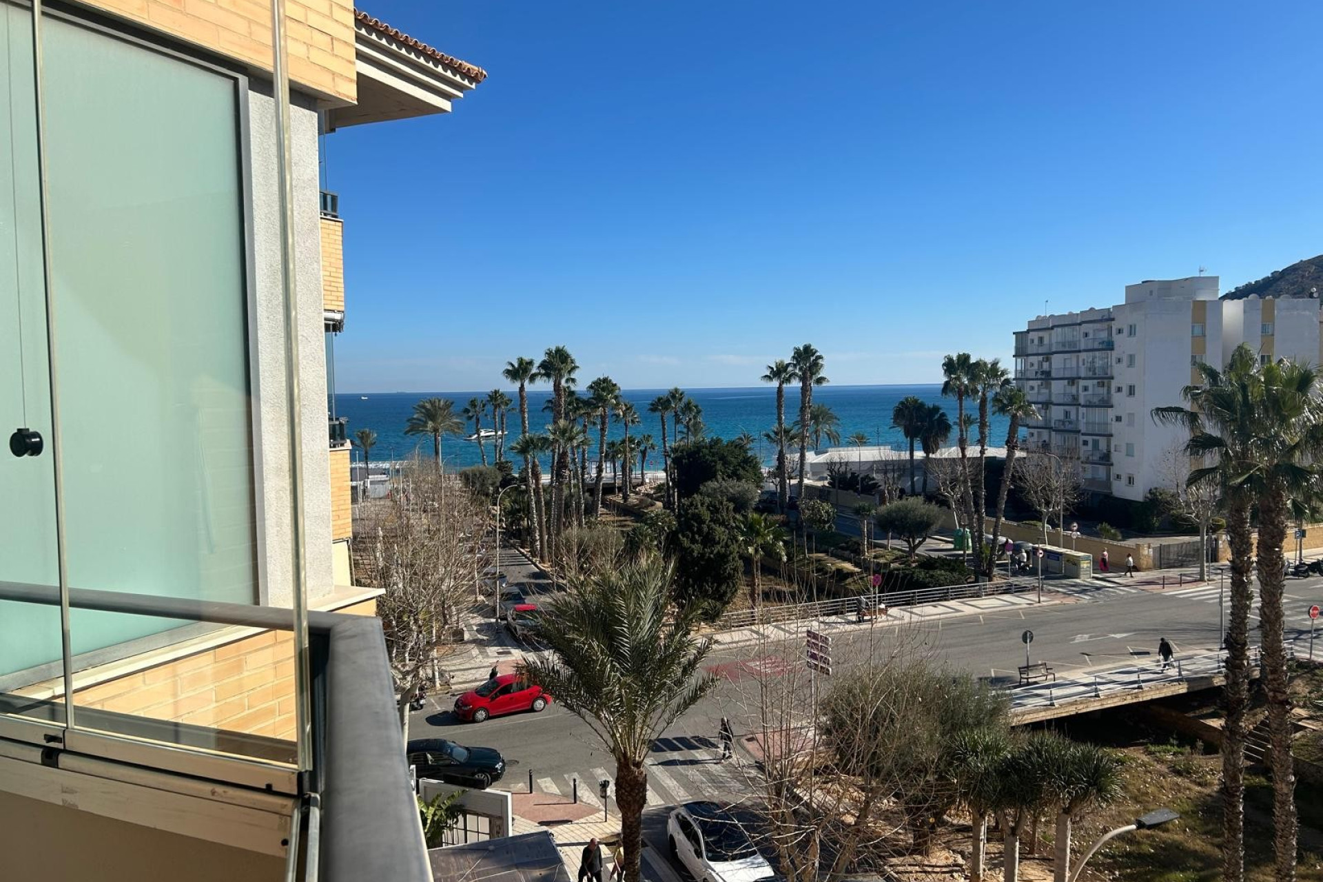 Revente - Apartment / flat - Albir - center