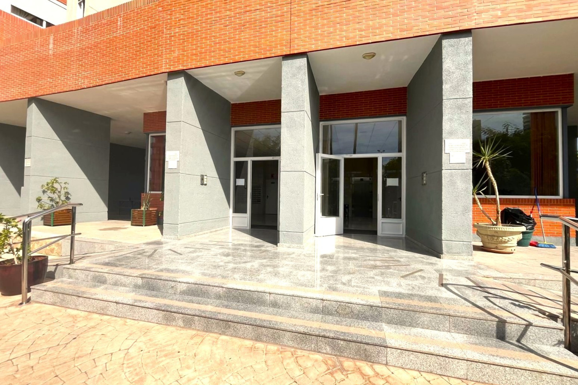 Revente - Apartment / flat - Benidorm - Centro