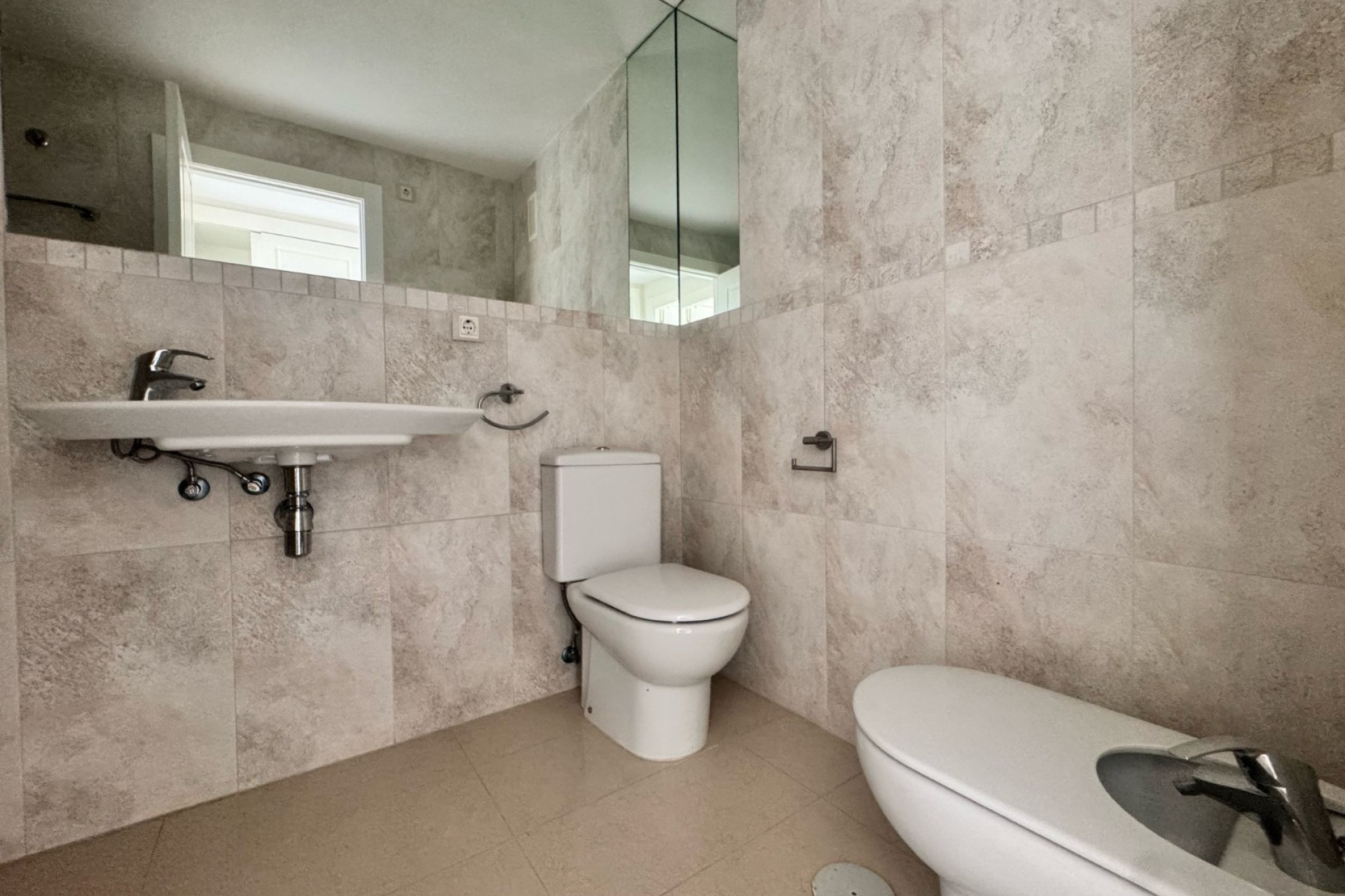 Revente - Apartment / flat - Benidorm - Levante