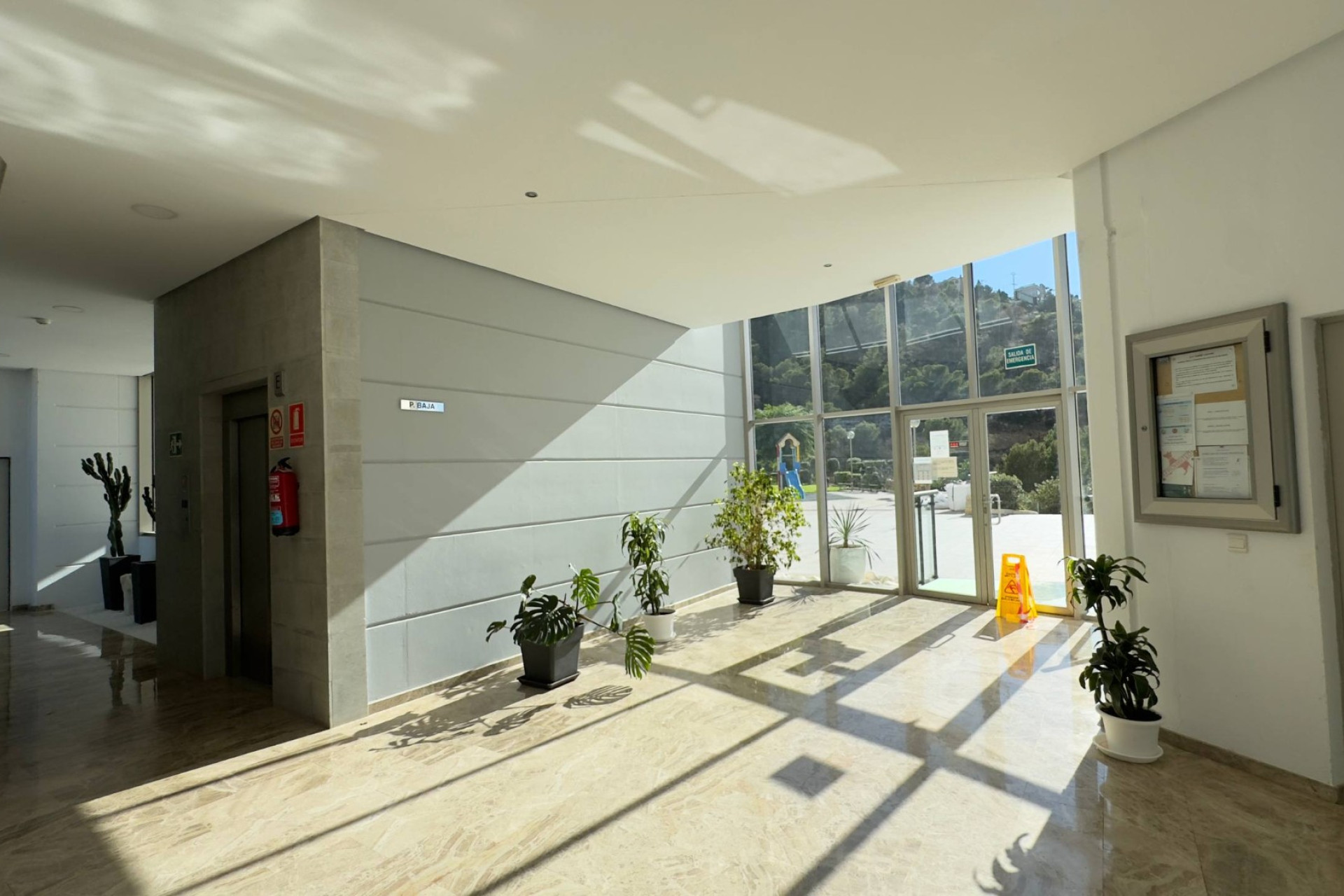 Revente - Apartment / flat - Benidorm - Levante