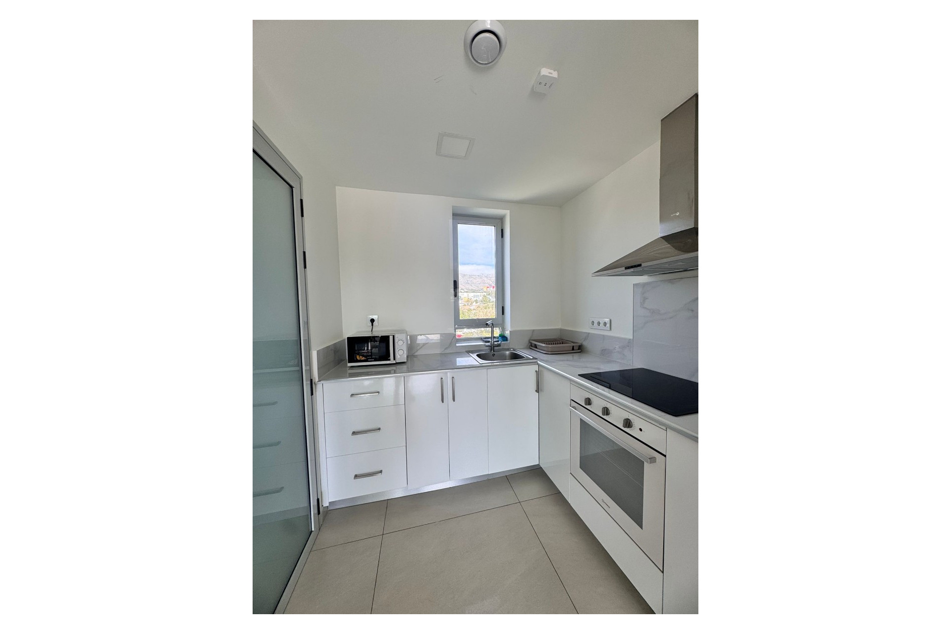 Revente - Apartment / flat - Finestrat - Cala de Finestrat