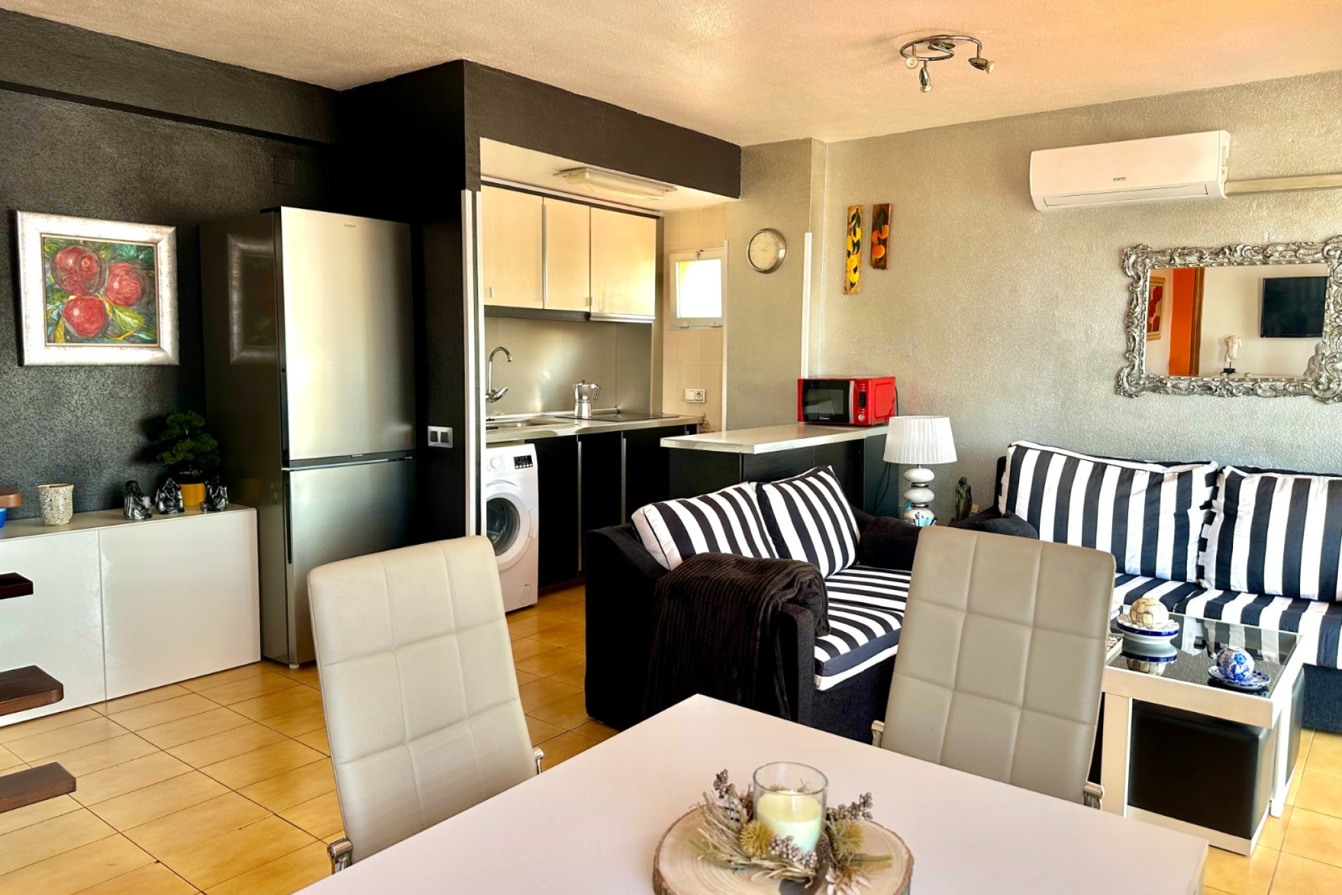 Revente - Apartment / flat - Torrevieja - El Acequión - Los Náufragos