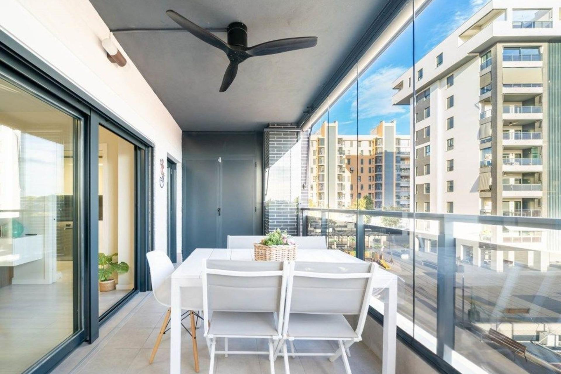 Revente - Appartement - Alicante - Alicante Golf