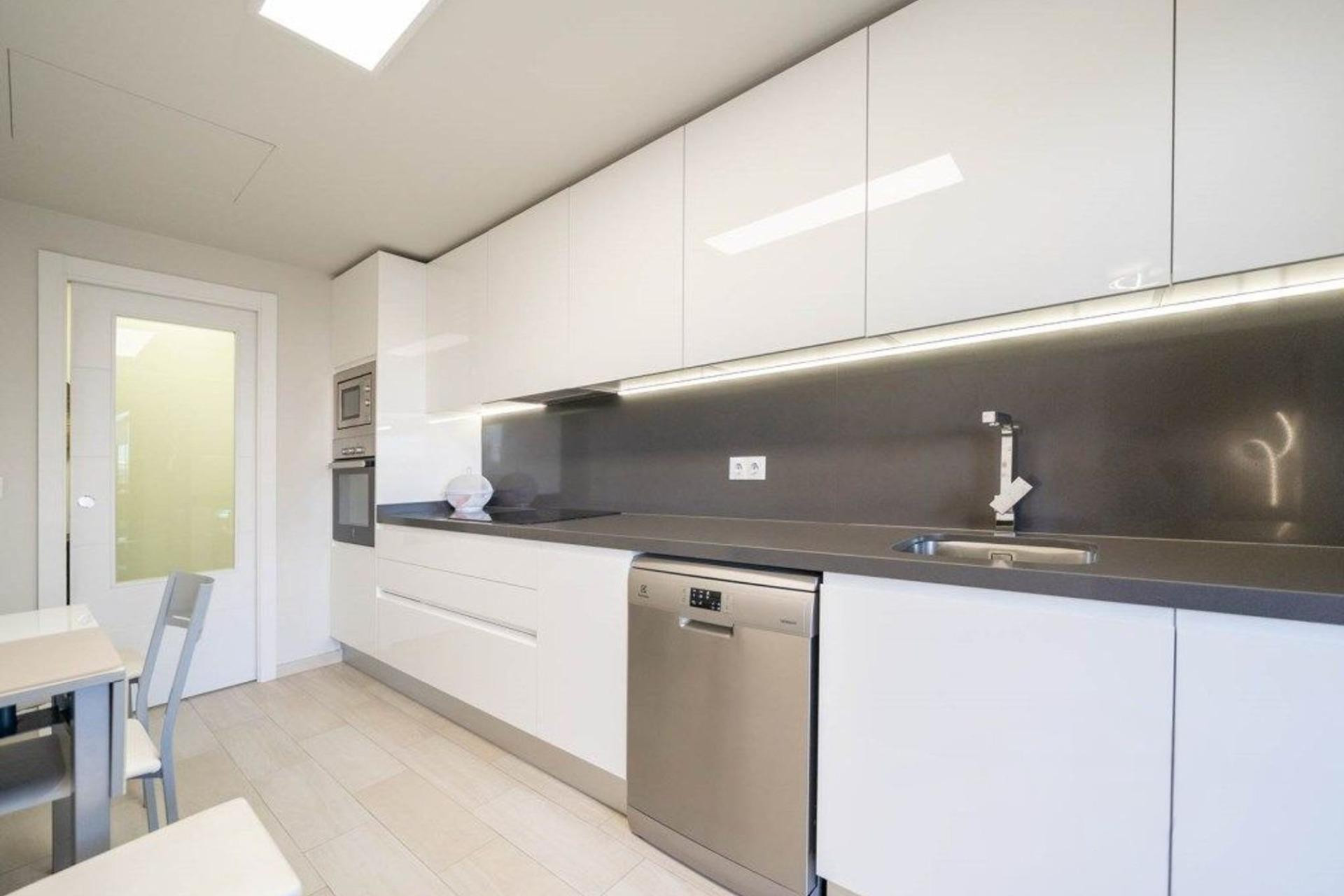 Revente - Appartement - Alicante - Alicante Golf