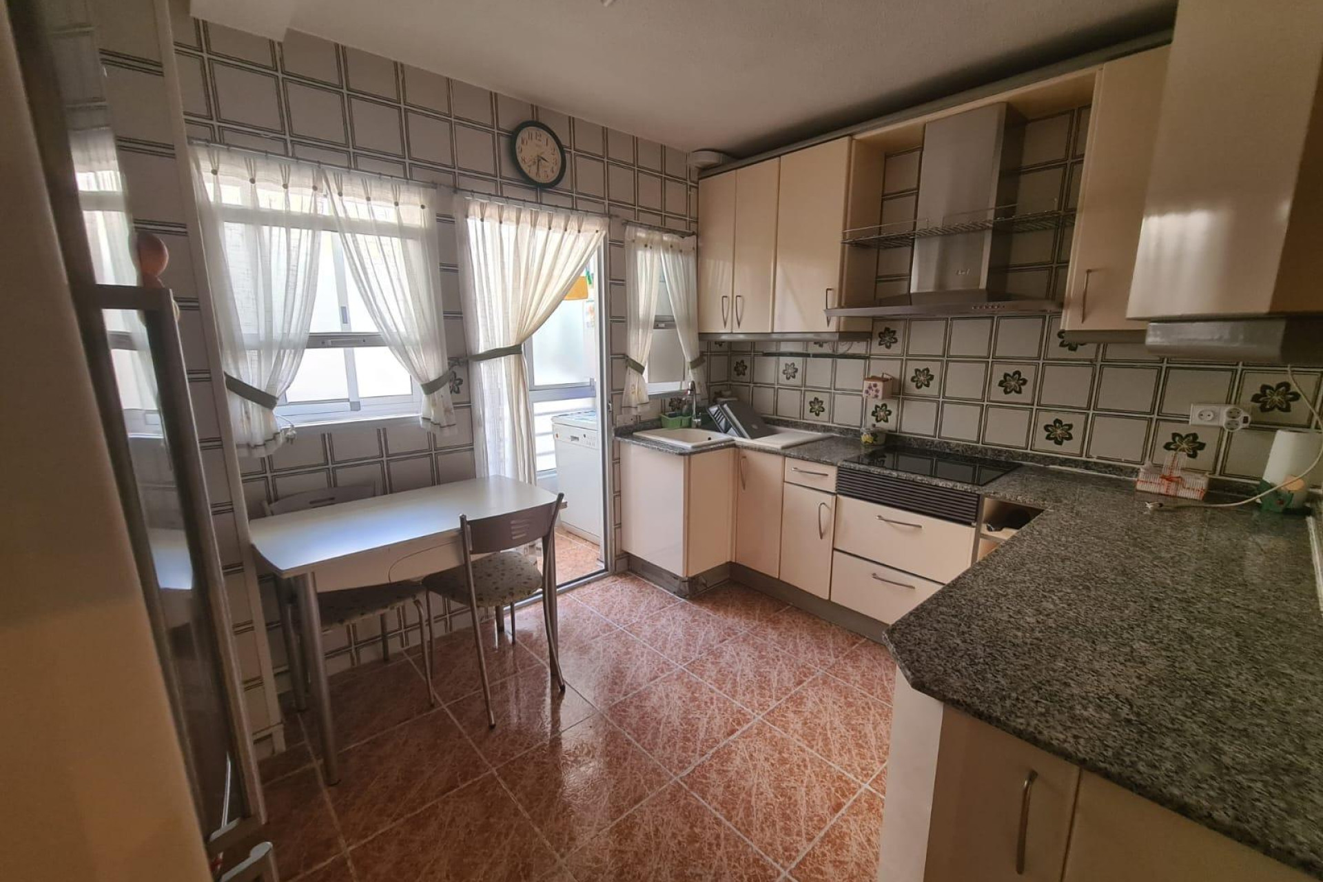 Revente - Appartement - Alicante - Altozano