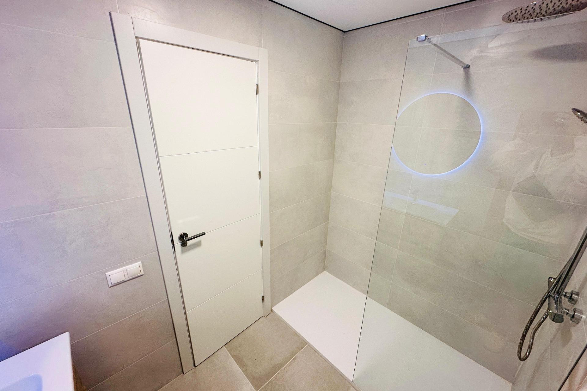 Revente - Appartement - Alicante - Campoamor