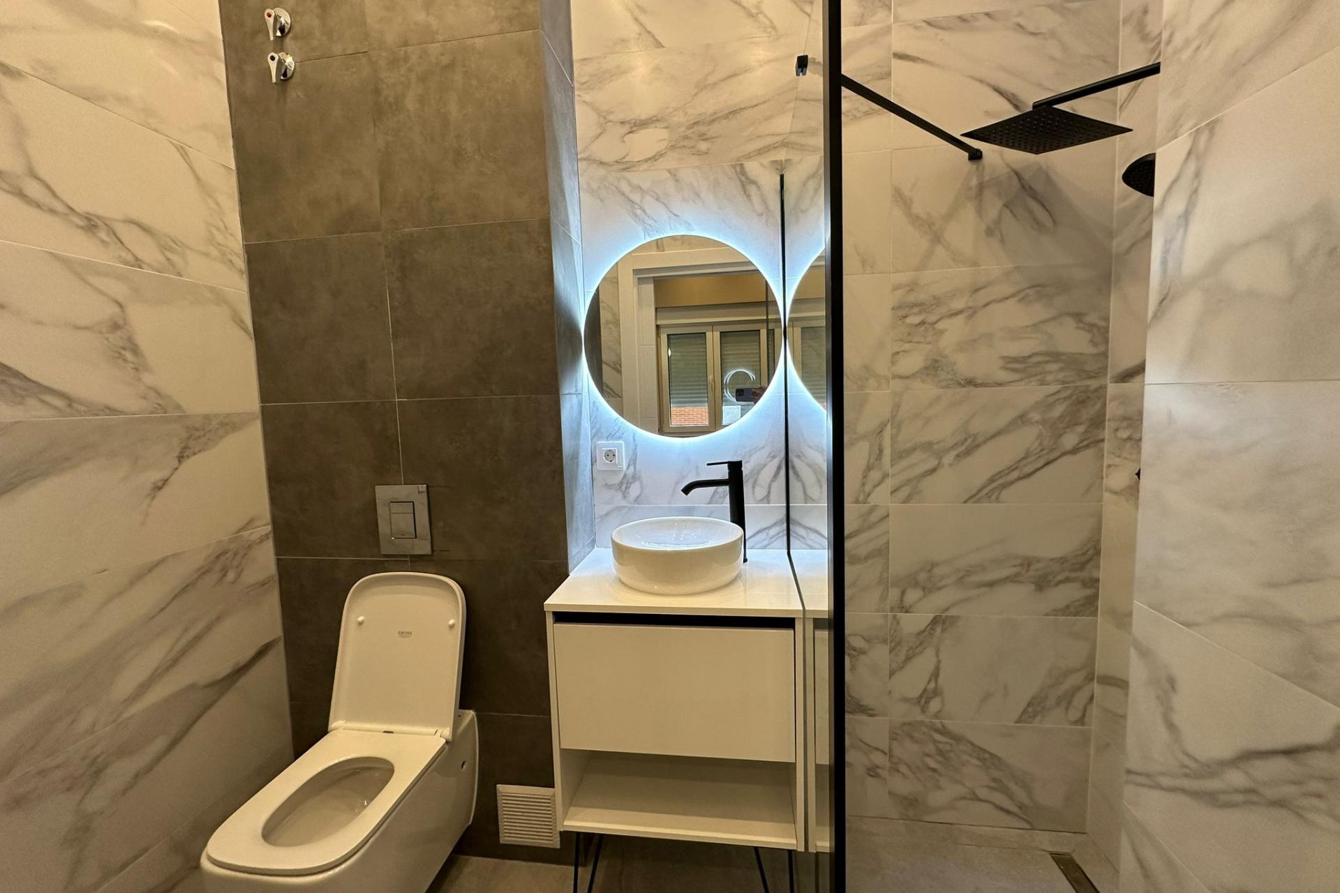 Revente - Appartement - Alicante - Carolinas Altas