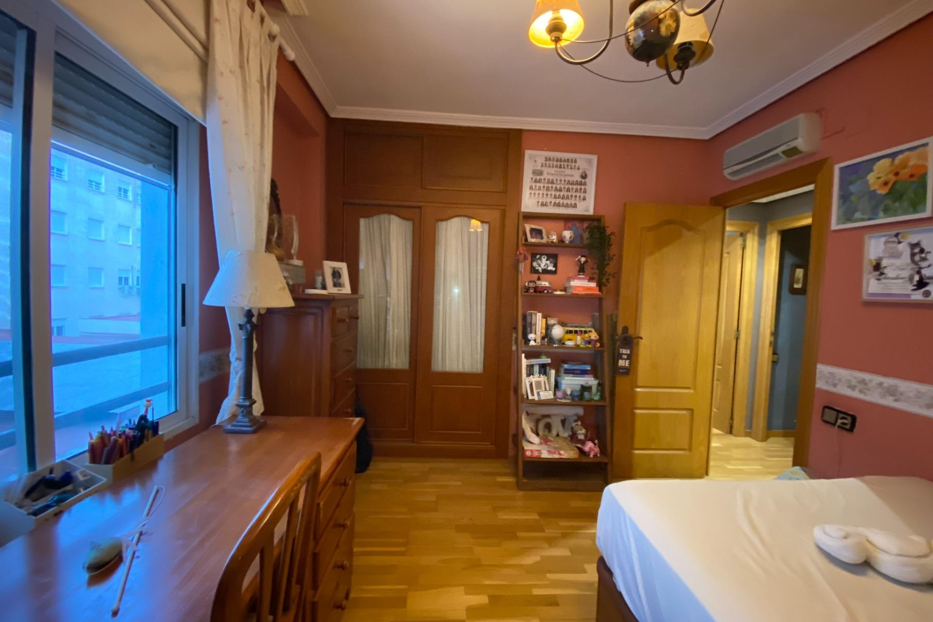 Revente - Appartement - Alicante - Centro Tradicional