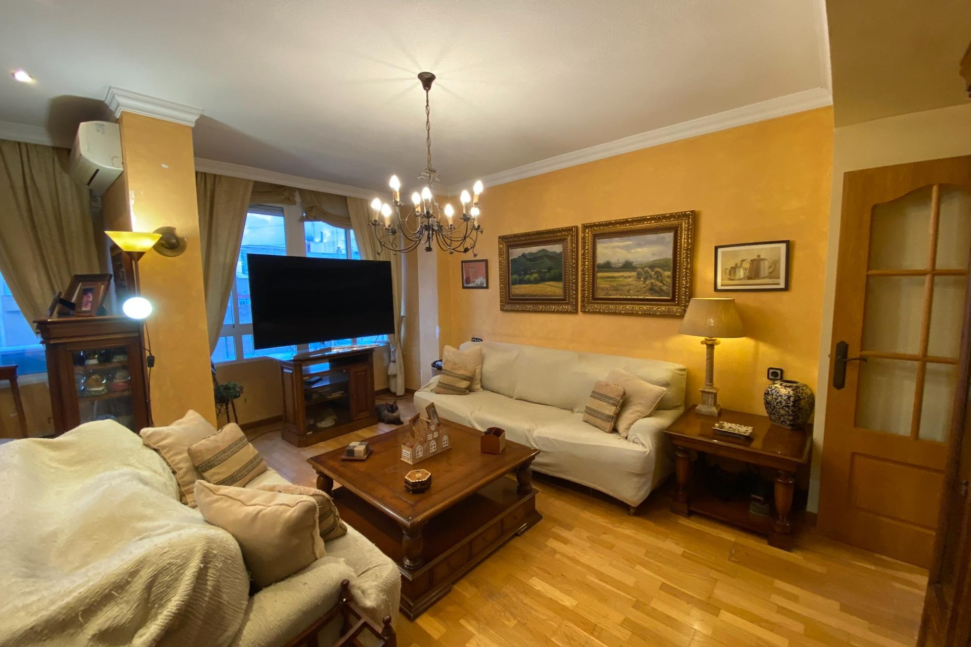 Revente - Appartement - Alicante - Centro Tradicional