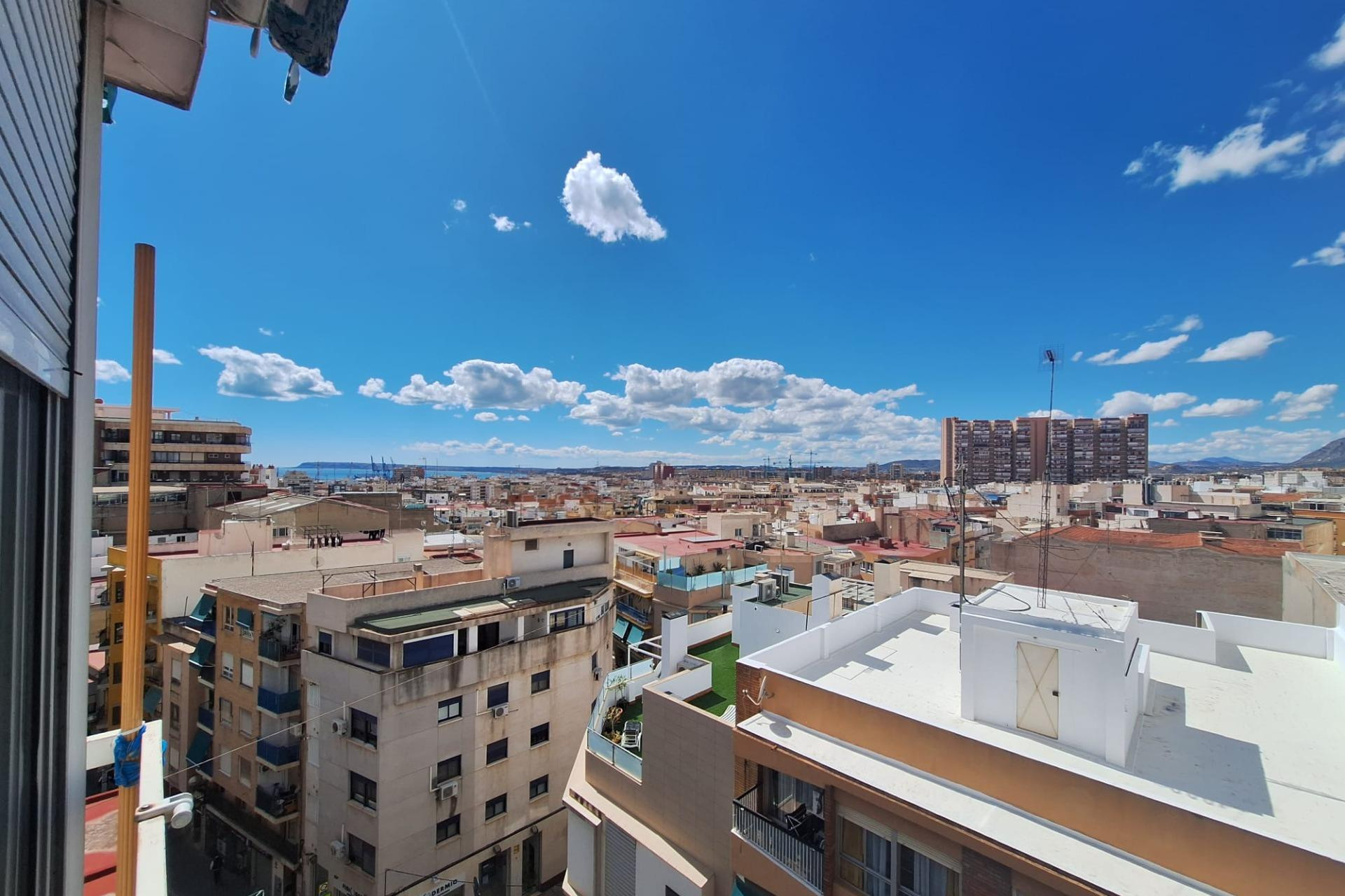 Revente - Appartement - Alicante - San blas