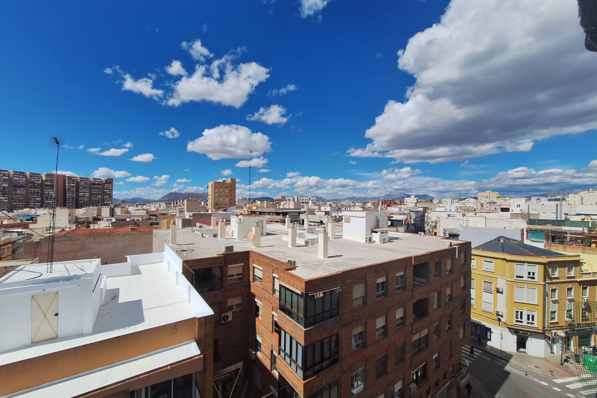 Revente - Appartement - Alicante - San blas