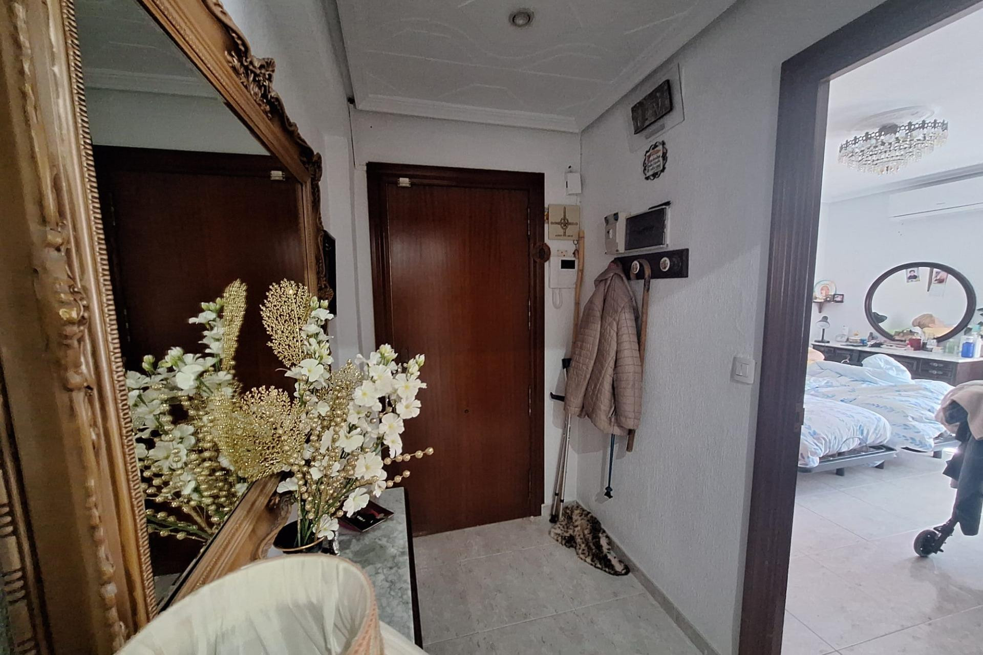 Revente - Appartement - Alicante - San blas