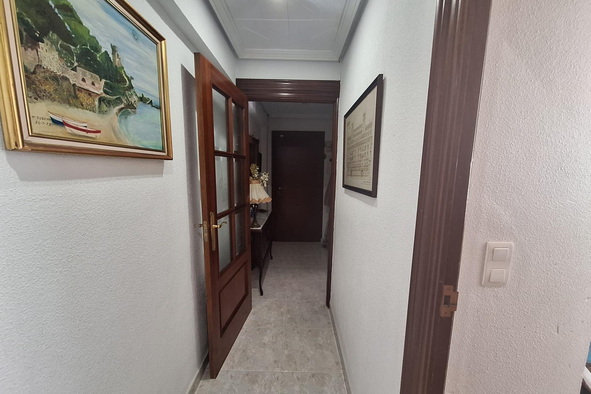 Revente - Appartement - Alicante - San blas