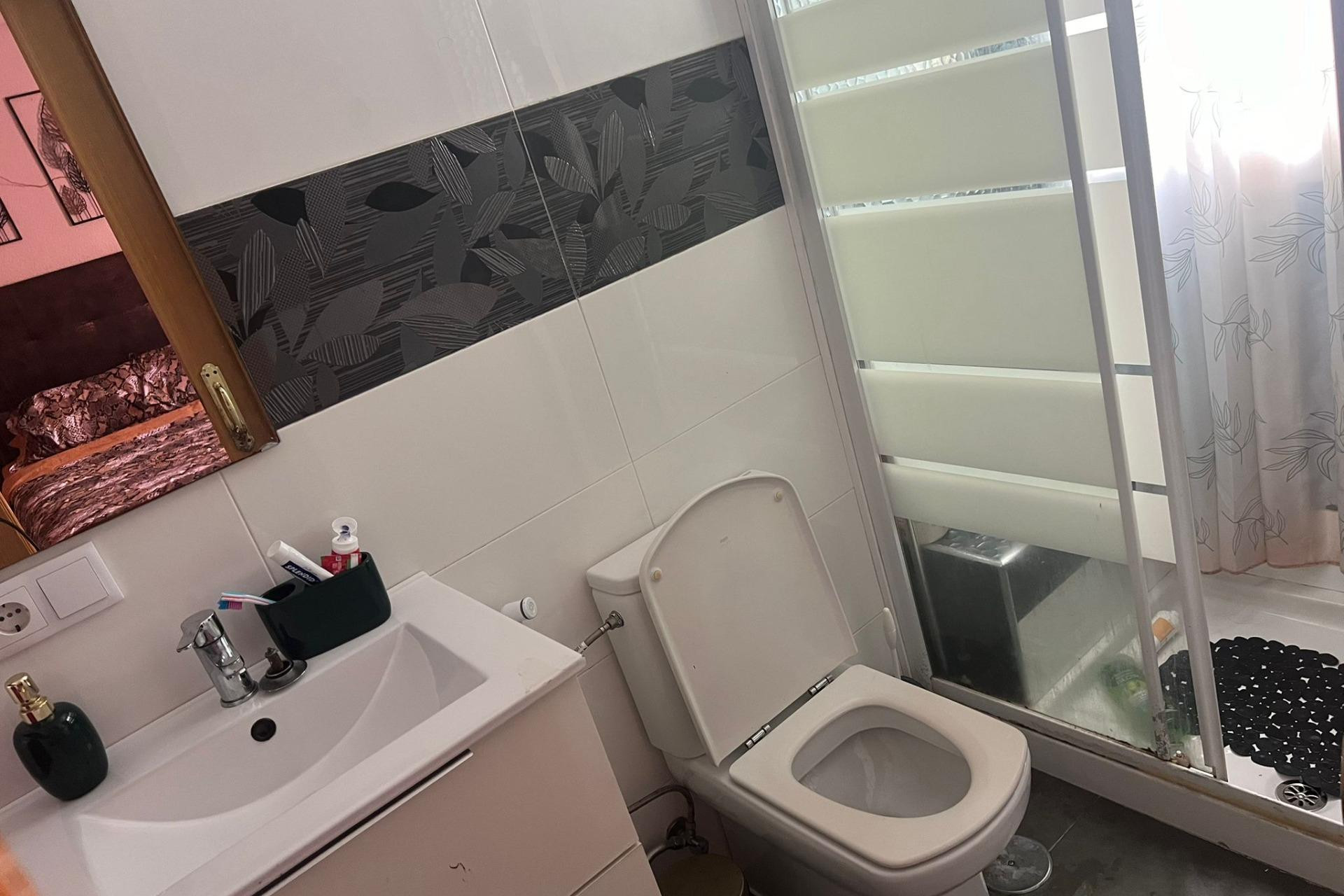 Revente - Appartement - Alicante - San blas