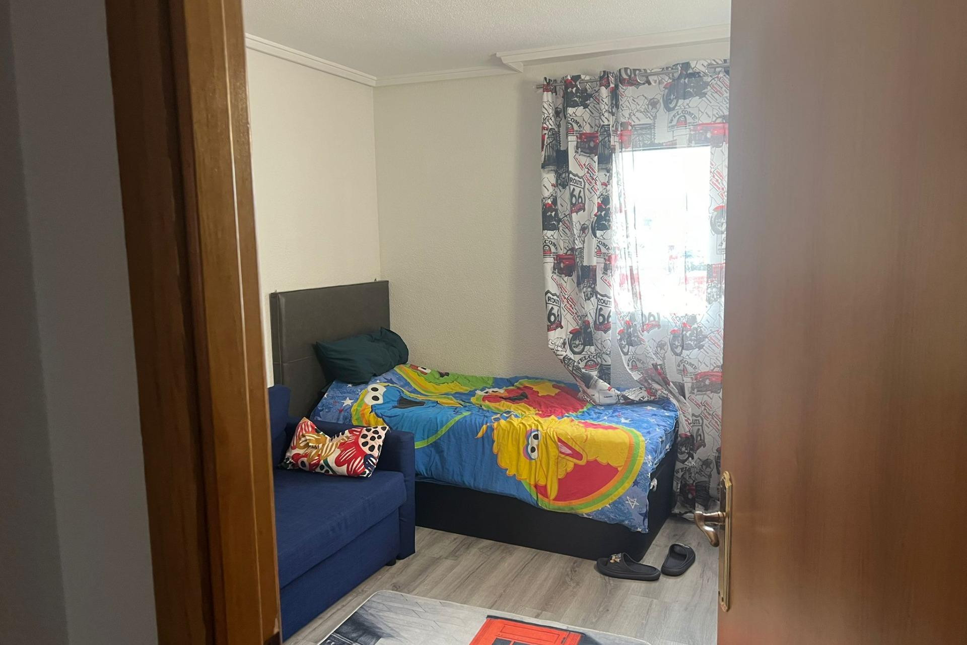 Revente - Appartement - Alicante - San blas