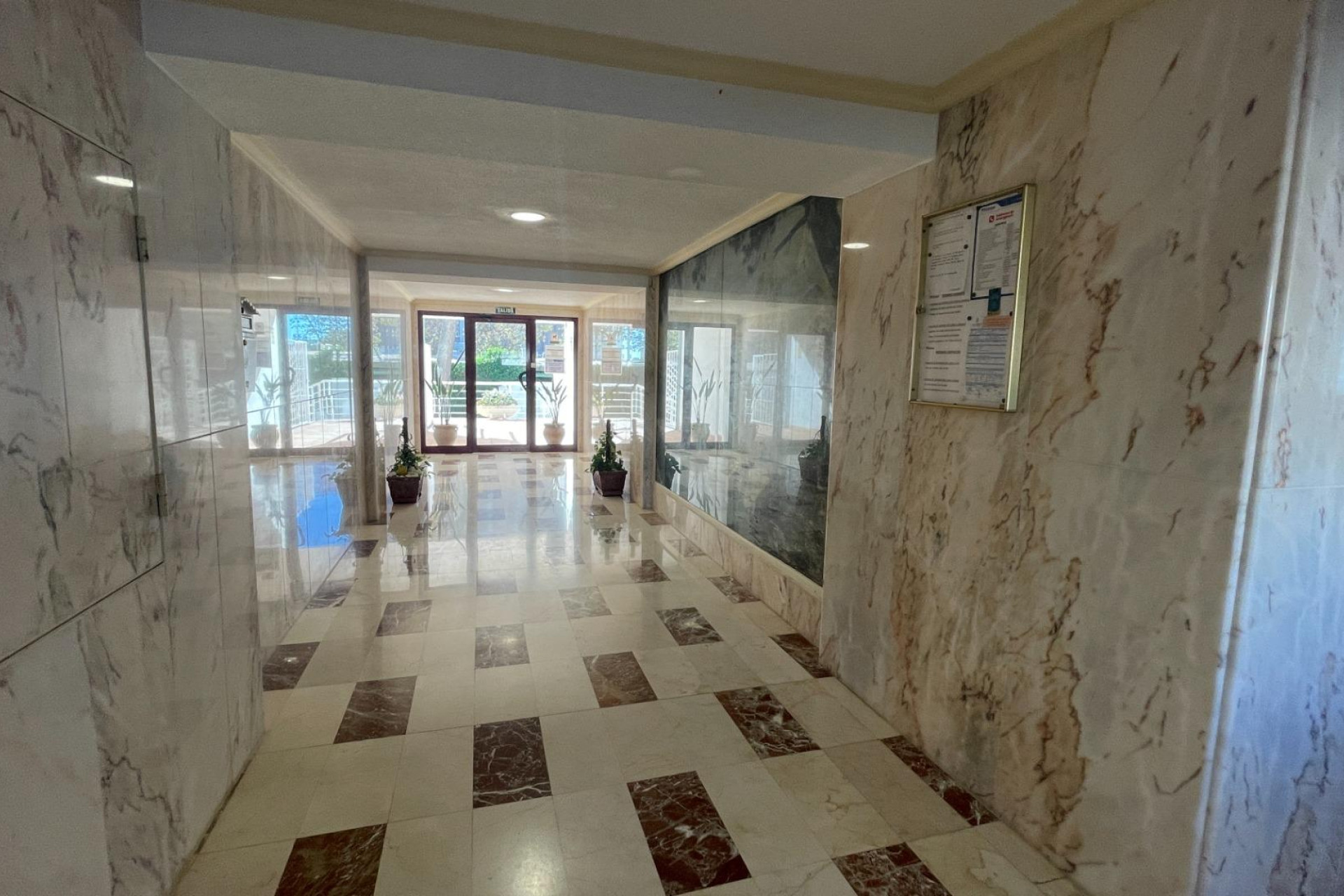 Revente - Appartement - Benidorm - Avenida del Mediterraneo