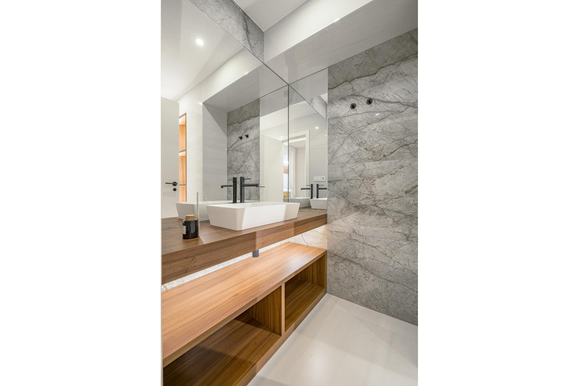 Revente - Appartement - Madrid - Lista