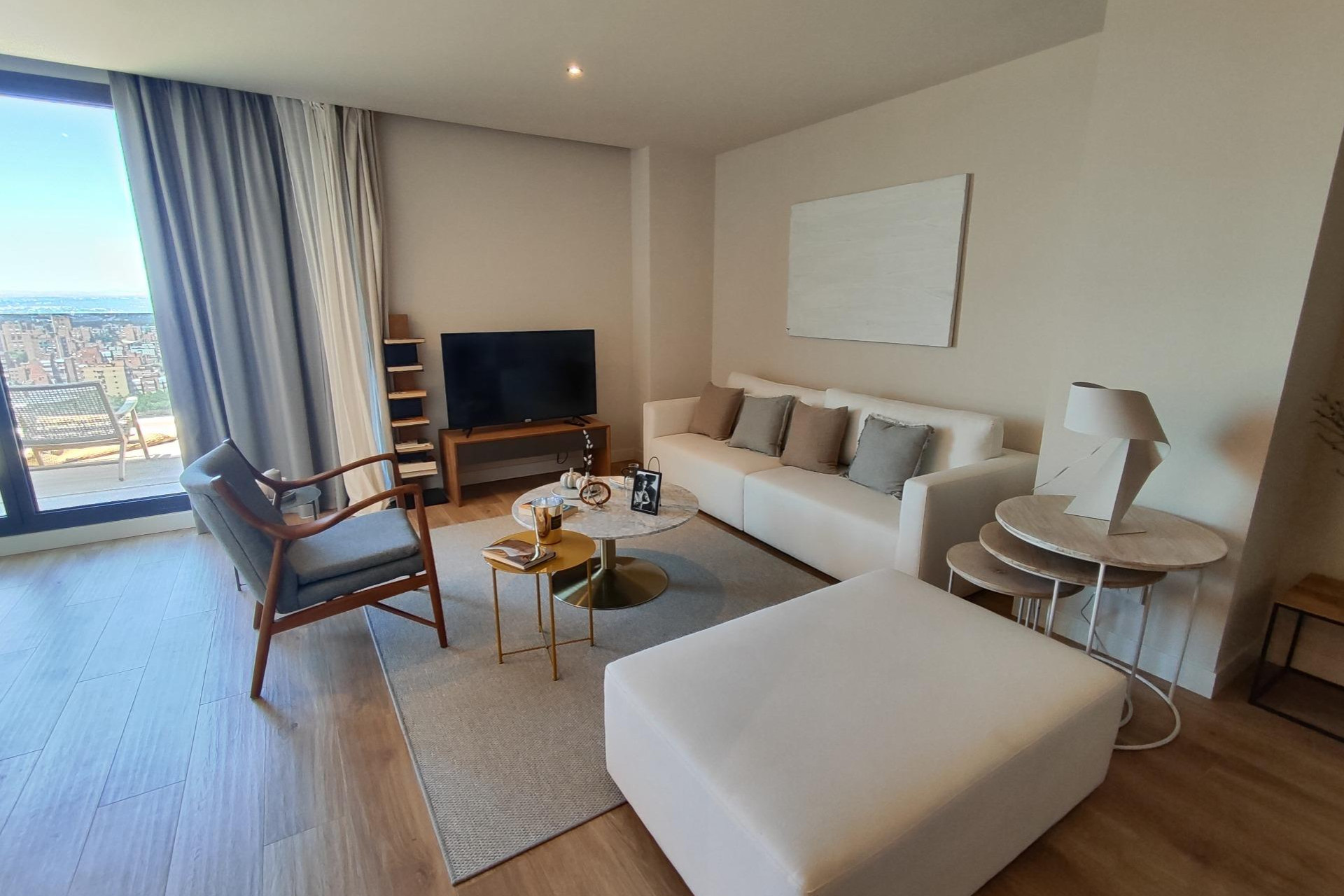 Revente - Appartement - Madrid - Valdeacederas